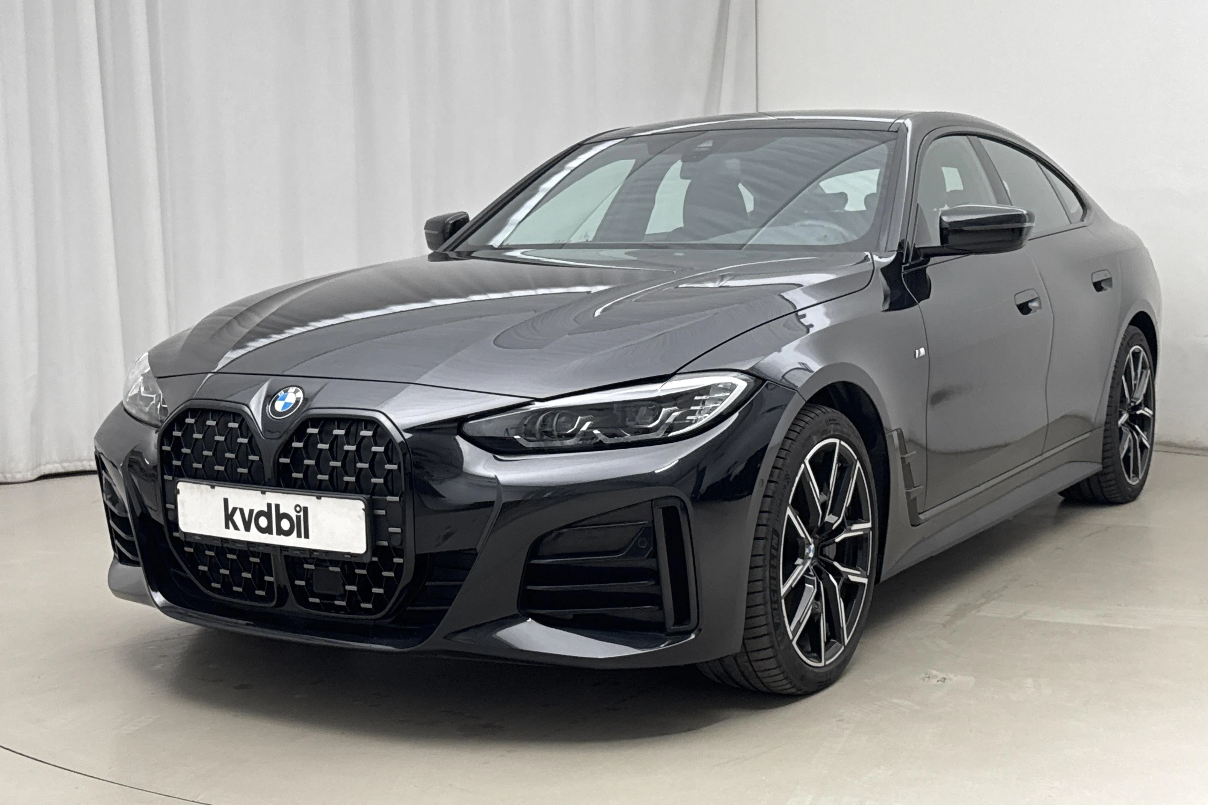 Presentation photo 1 of 22: BMW 430i xDrive Gran Coupé - 14 430 km - Automatic - black - 2023