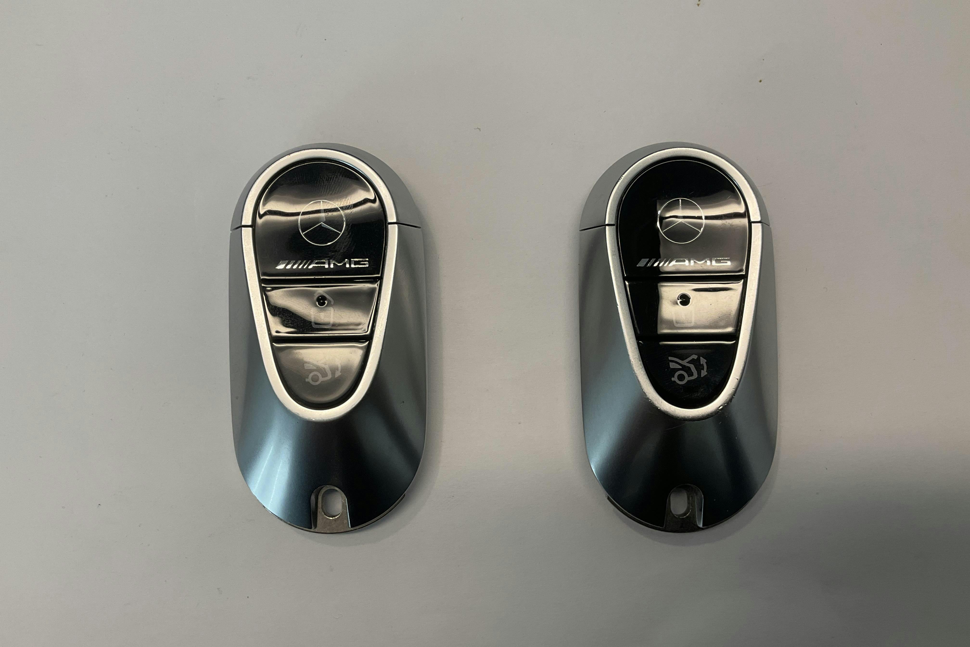 Presentation photo 29 of 29: Mercedes SL 63 4Matic+ R232 (585hk) - 6 330 km - Automatic - white - 2024