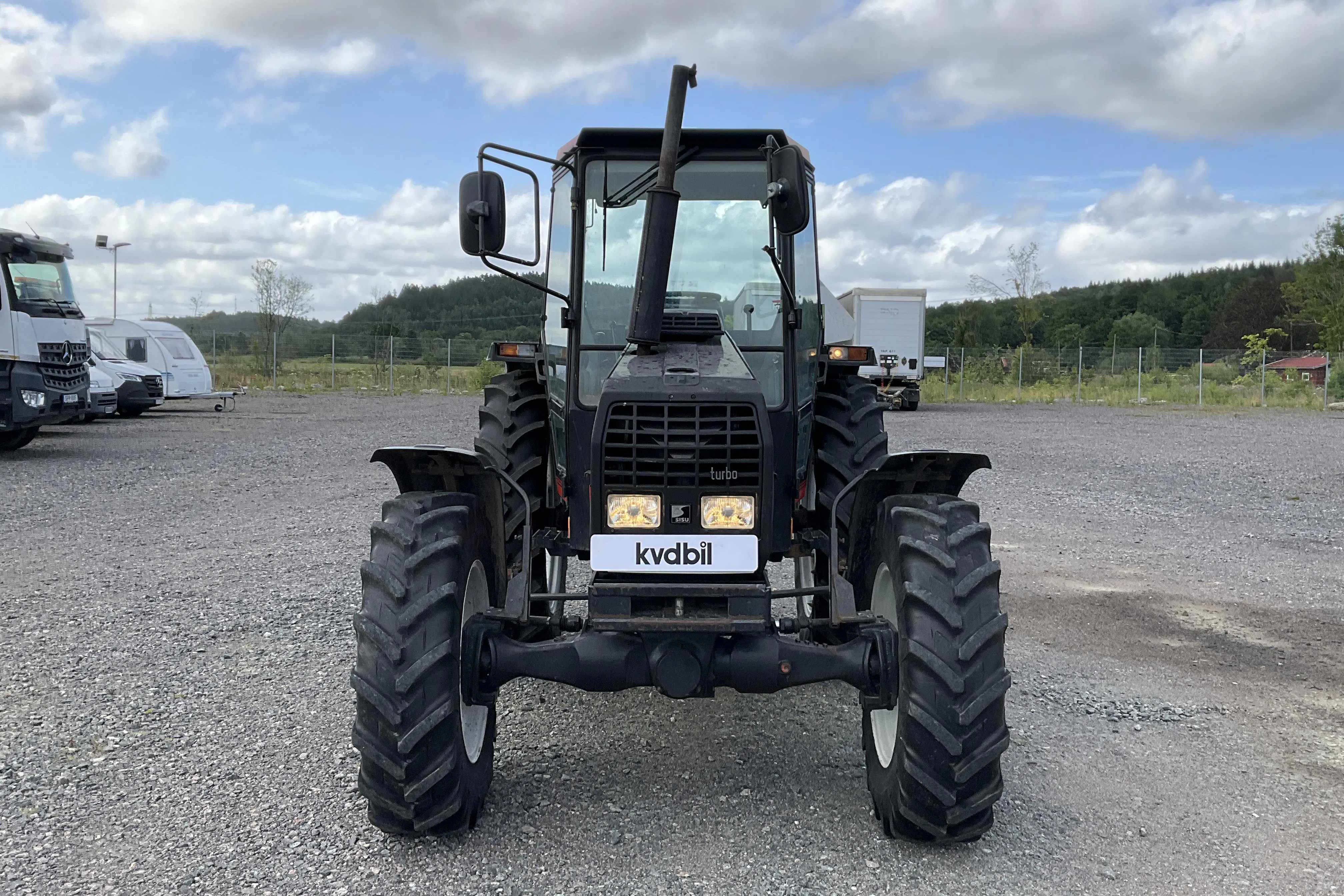 Presentation photo 2 of 23: VALMET 465-4 - 0 km - Manual - red - 1997