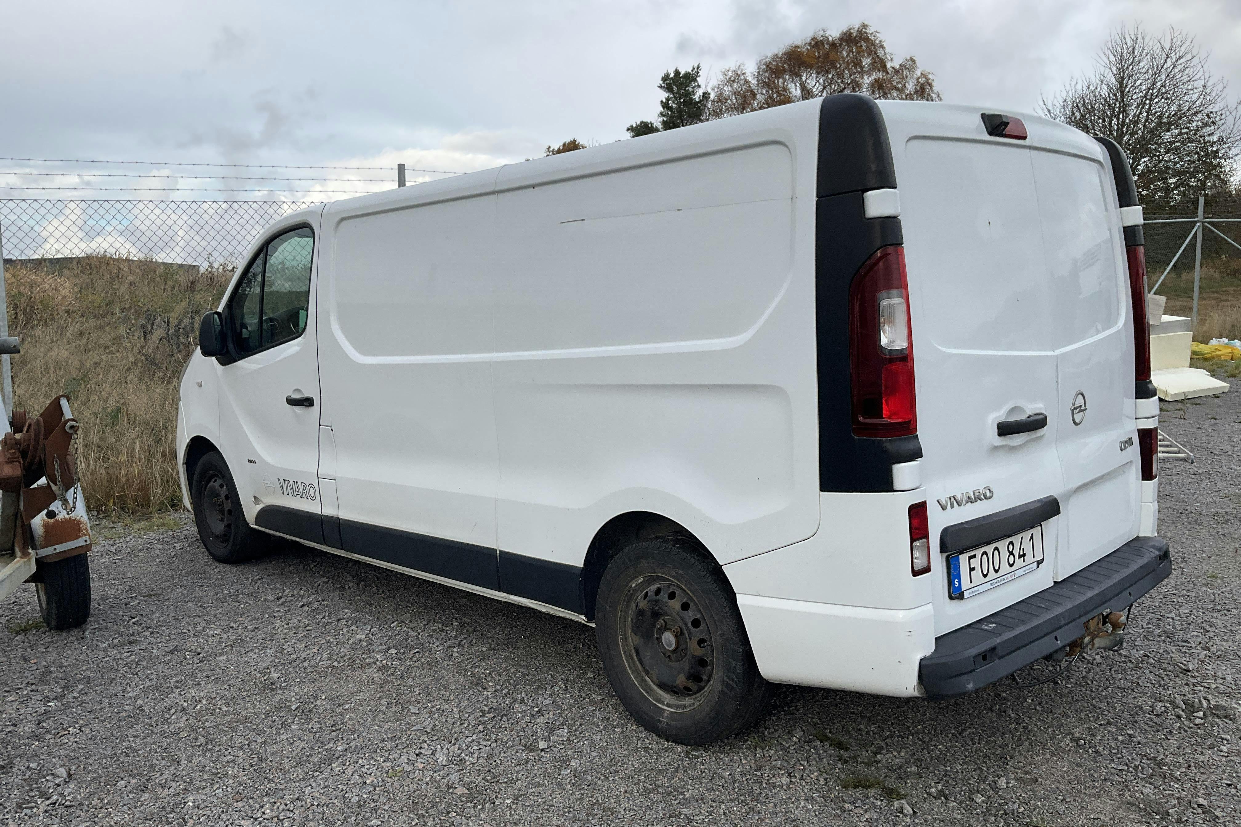 Presentationsfoto 2 av 14: Opel Vivaro 1.6 CDTI (114hk) - 15 483 mil - Manuell - vit - 2016
