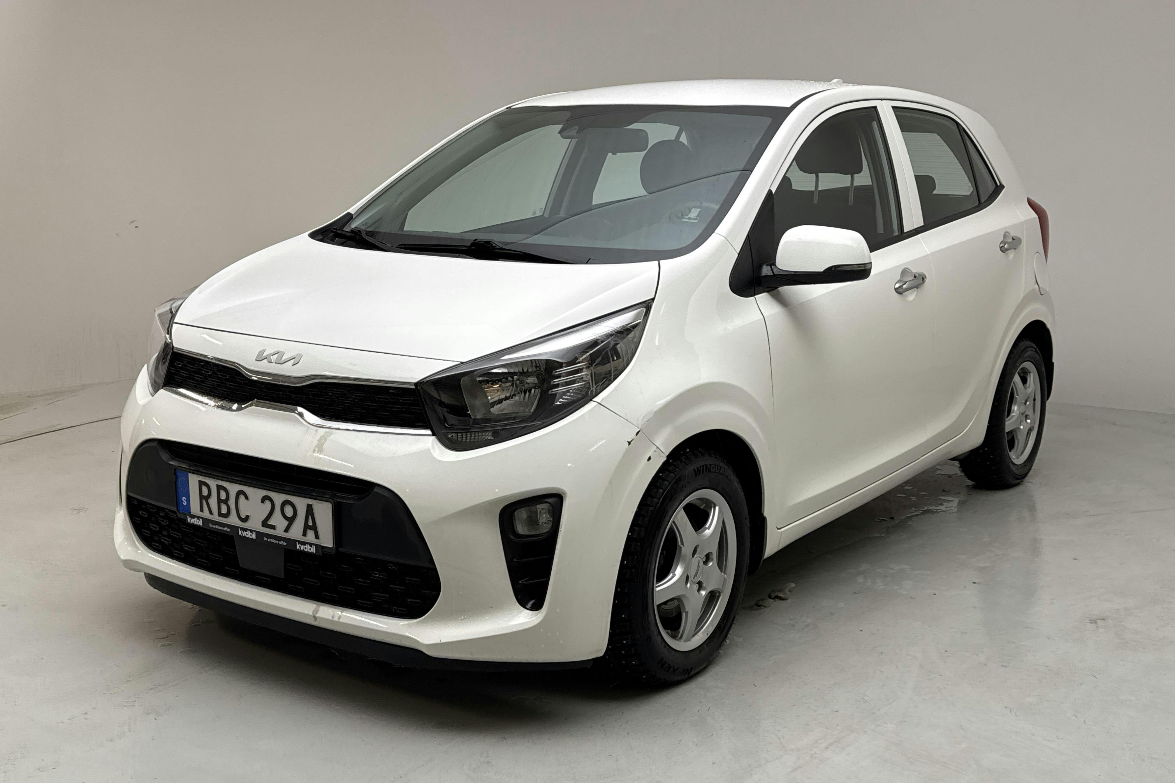 Presentation photo 1 of 14: KIA Picanto 1.0 DPI (67hk) - 35 670 km - Automatic - white - 2023