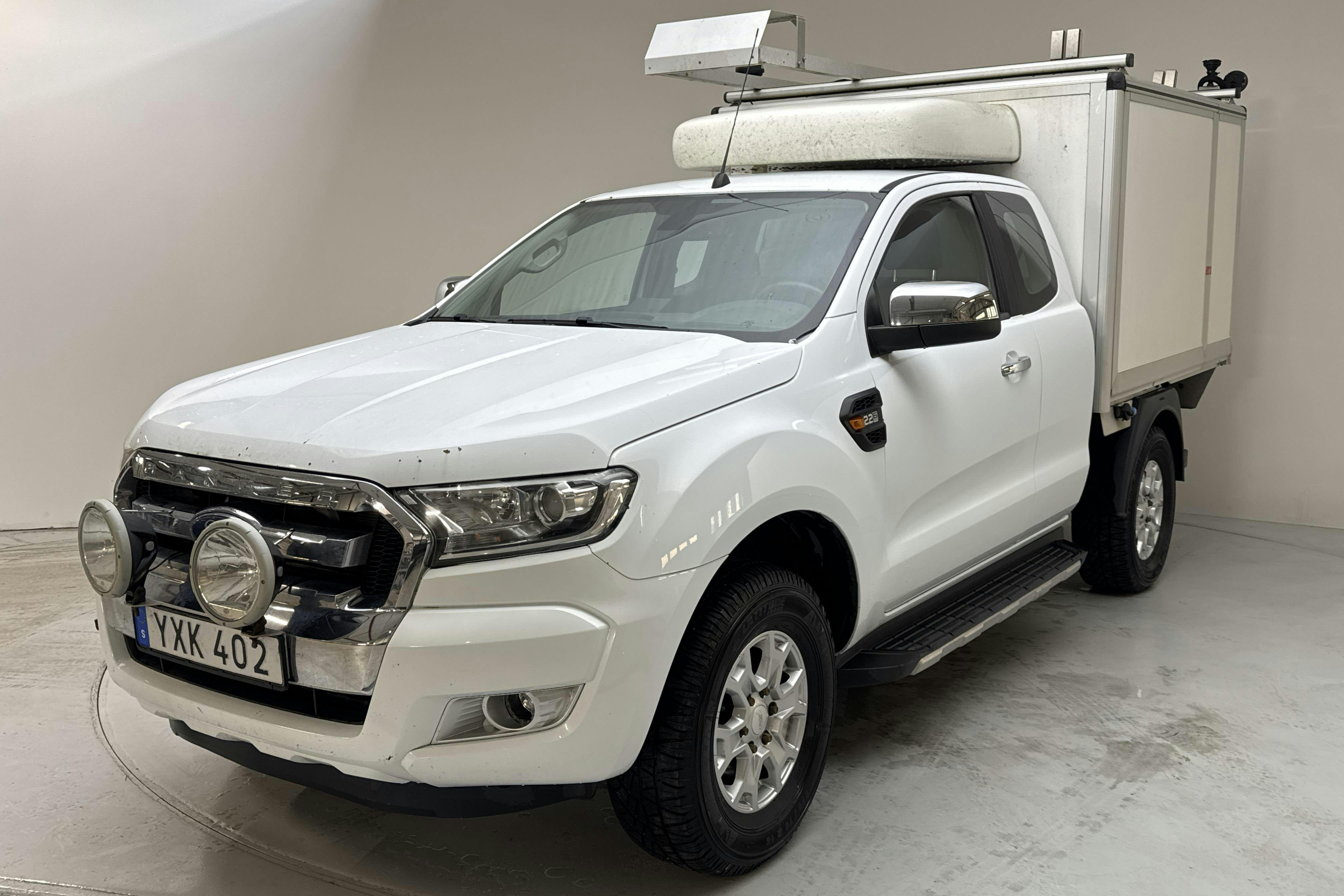 Presentation photo 1 of 14: Ford Ranger 2.2 TDCi 4WD (160hk) - 172 430 km - Manual - white - 2018