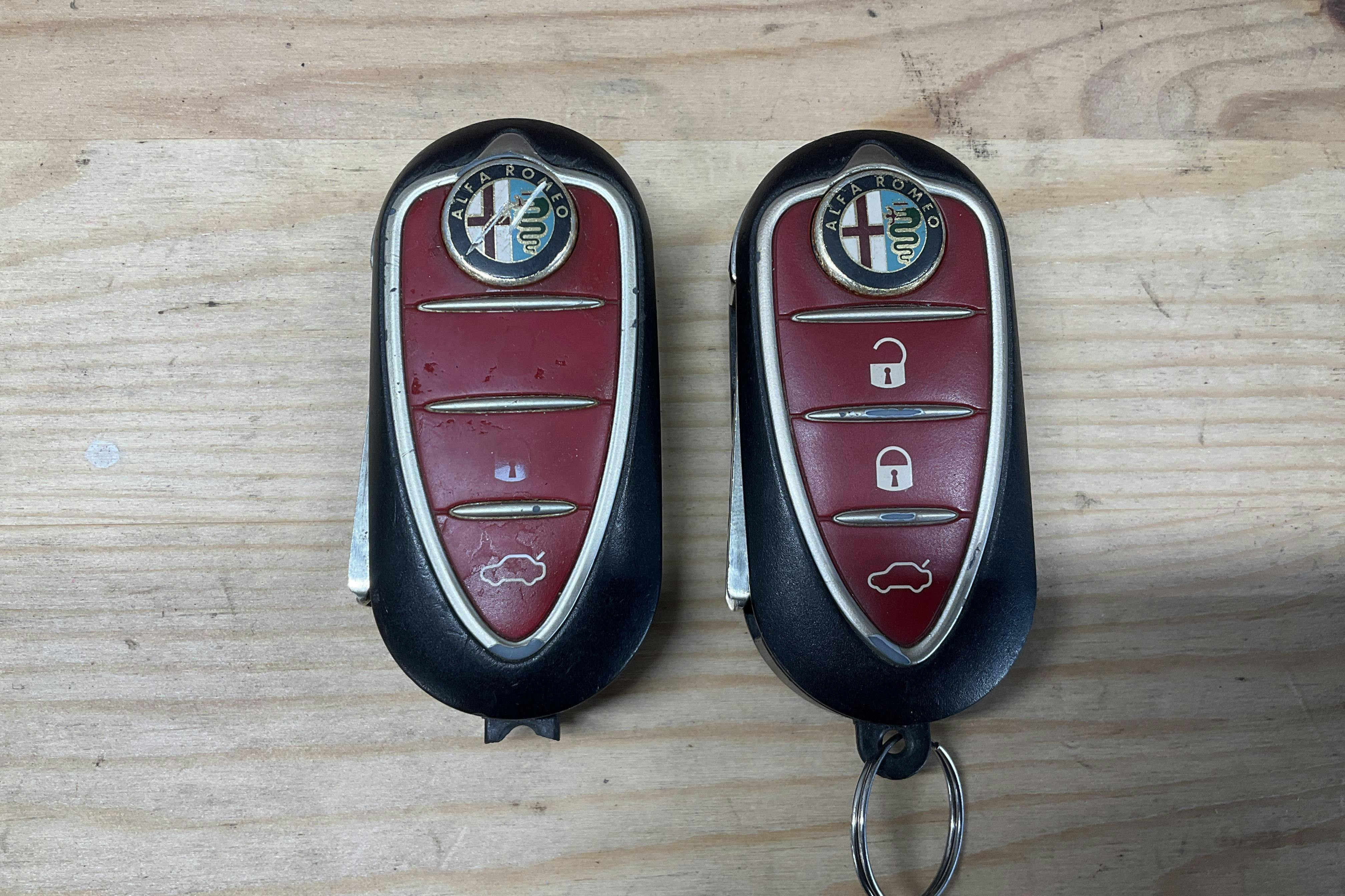 Presentation photo 14 of 14: Alfa Romeo Giulietta 2.0 JTDm (175hk) - 173 510 km - Automatic - gray - 2015