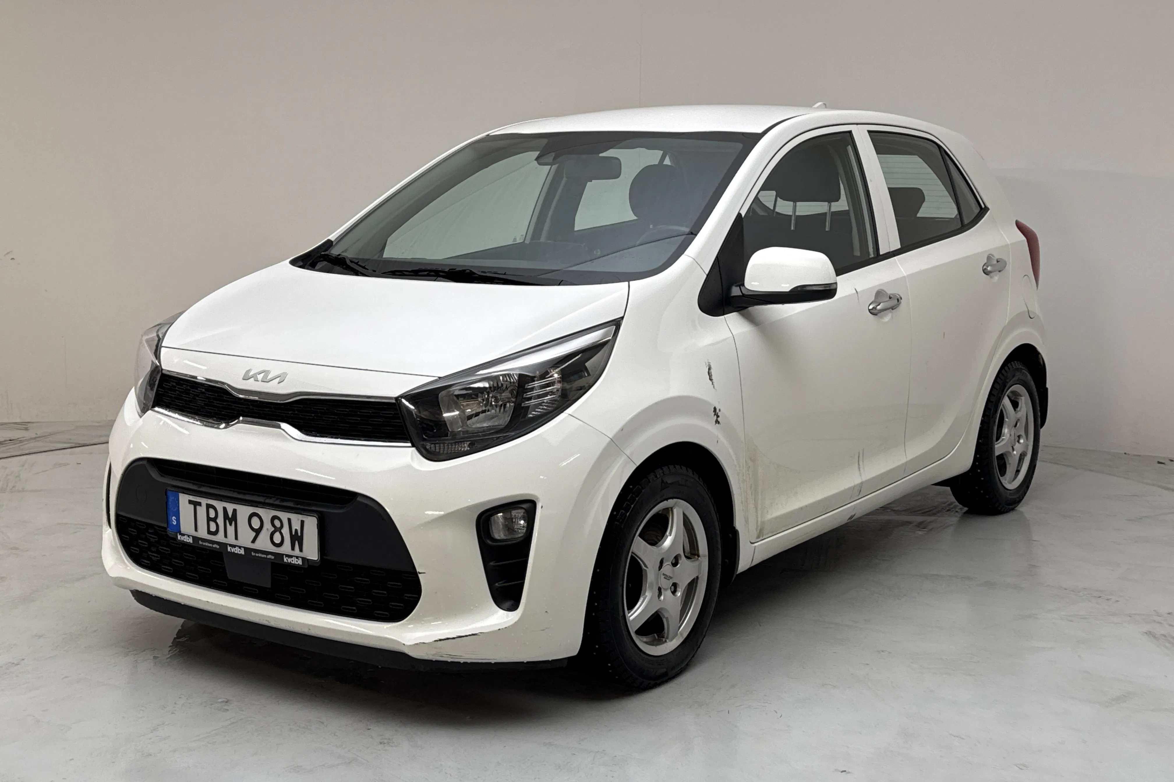 Presentationsfoto 1 av 13: KIA Picanto 1.0 5dr (69hk) - 7 352 mil - Automat - vit - 2023