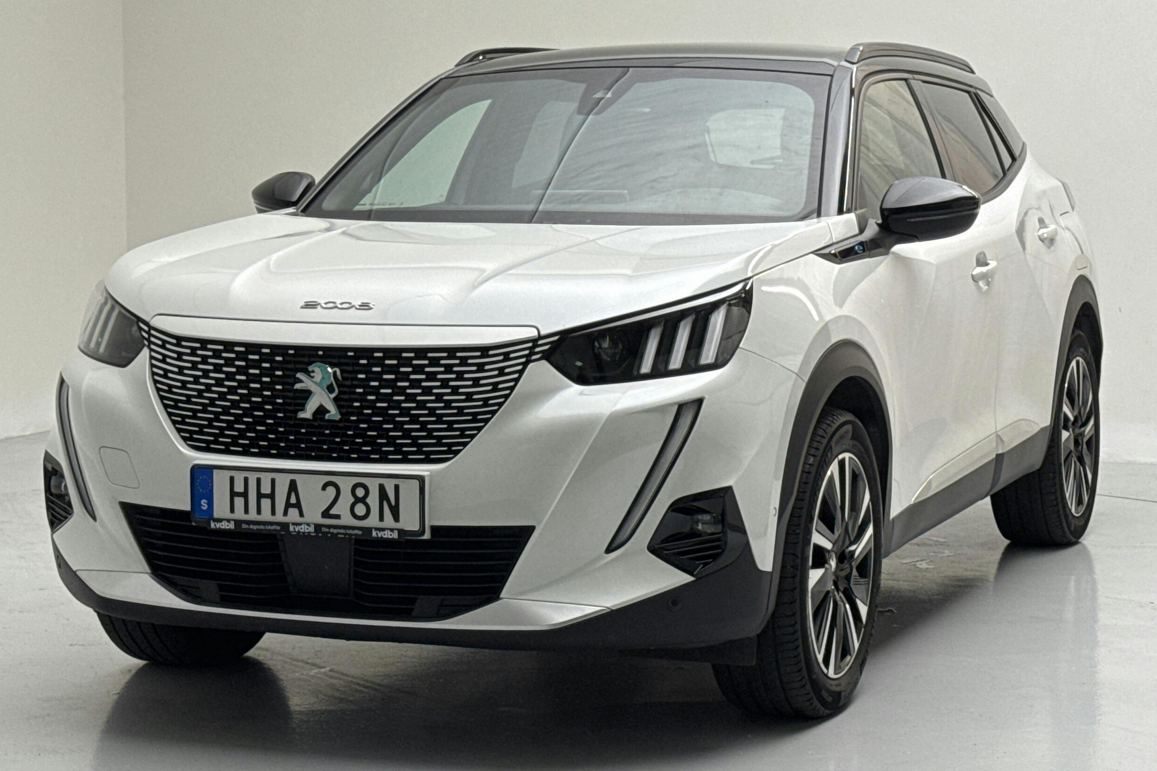 Peugeot e-2008 50 kWh (136hk) - 43 740 km - Automatic - white - 2021
