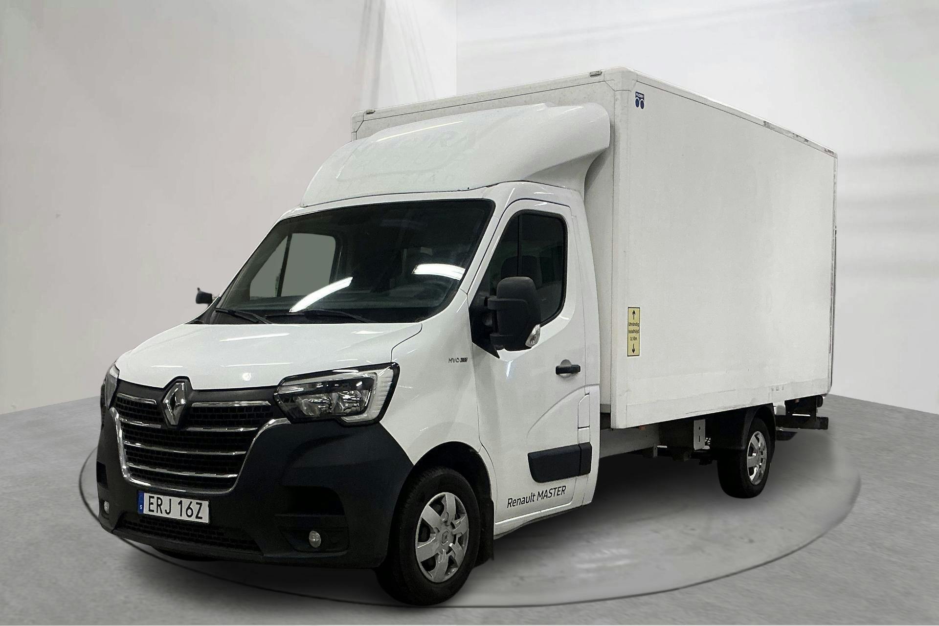 Presentationsfoto 1 av 14: Renault Master 2.3 dCi Volymskåp 2WD (145hk) - 15 452 mil - Manuell - vit - 2020