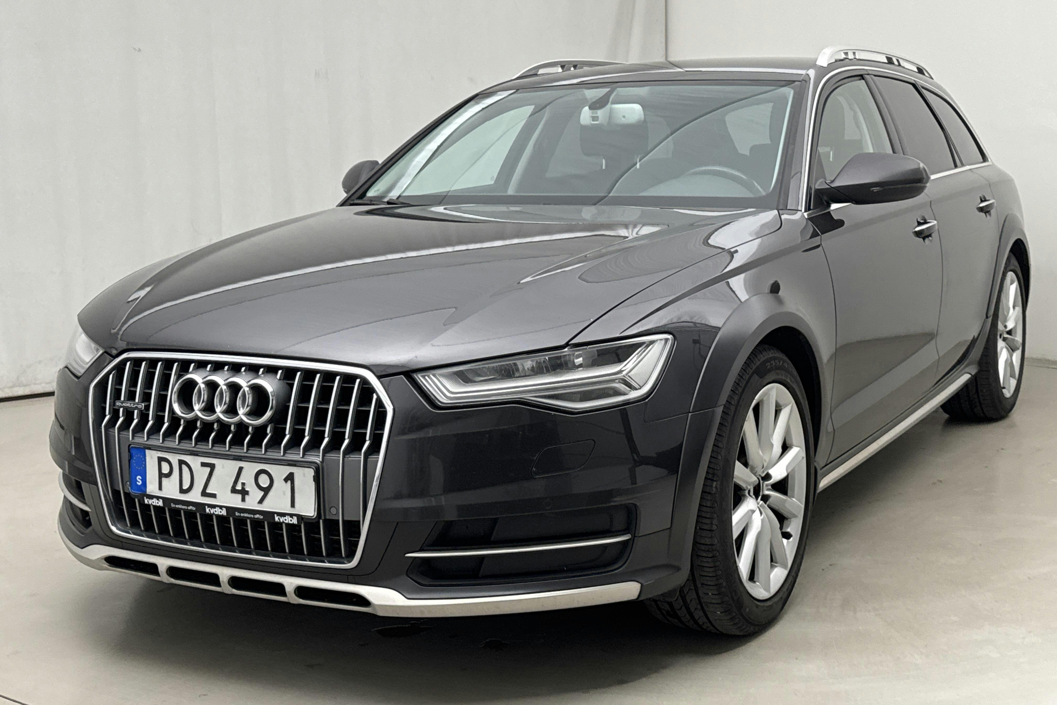 Presentationsfoto 1 av 16: Audi A6 Allroad 3.0 TDI quattro (218hk) - 18 926 mil - Automat - grå - 2017