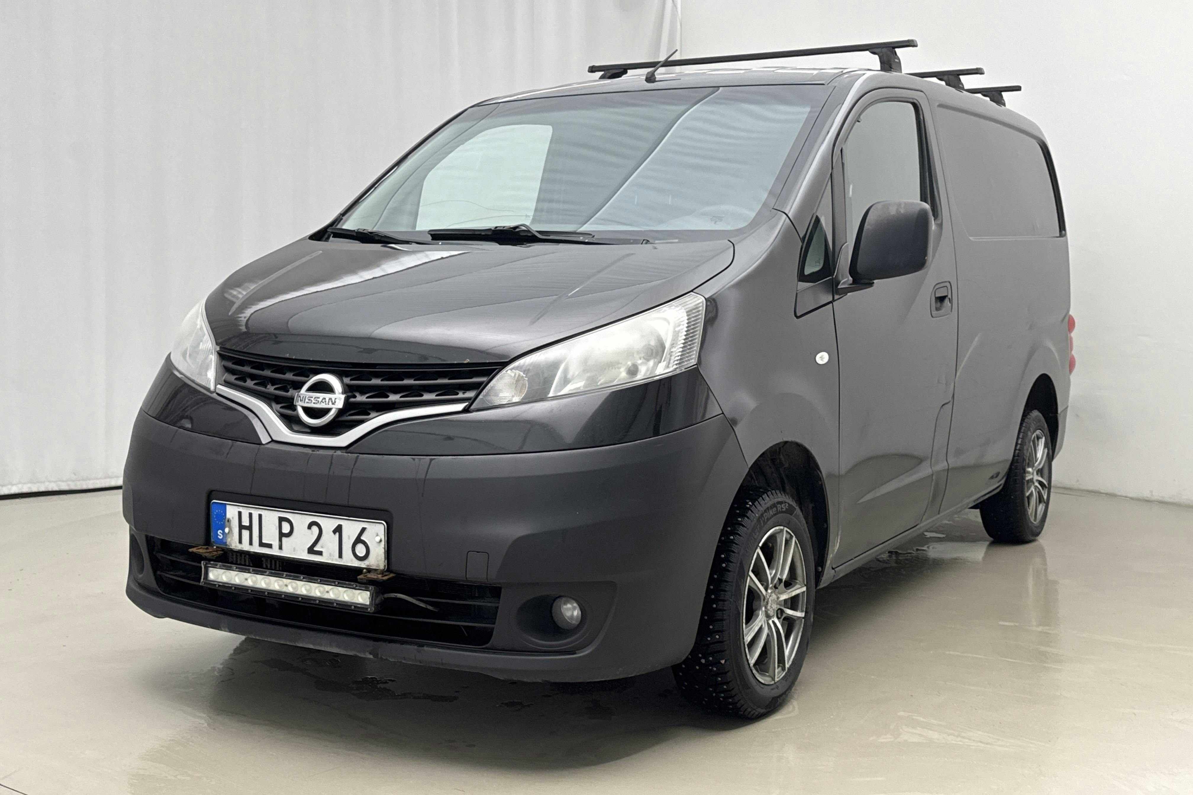Presentation photo 1 of 16: Nissan NV200 1.5 dCi Skåp (90hk) - 306 150 km - Manual - black - 2015