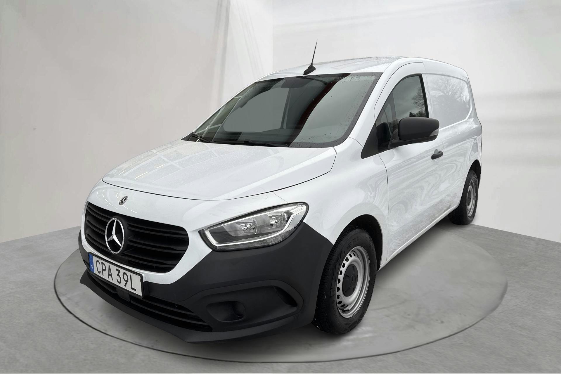 Presentationsfoto 1 av 18: Mercedes Citan 112 1.5 CDI (116hk) - 1 401 mil - Manuell - vit - 2023