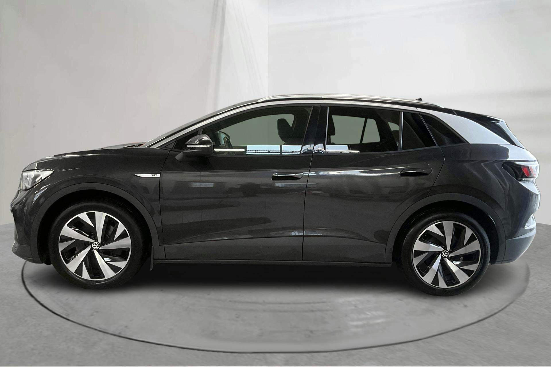 Presentation photo 2 of 16: VW ID.4 77kWh (204hk) - 131 980 km - Automatic - Dark Grey - 2021