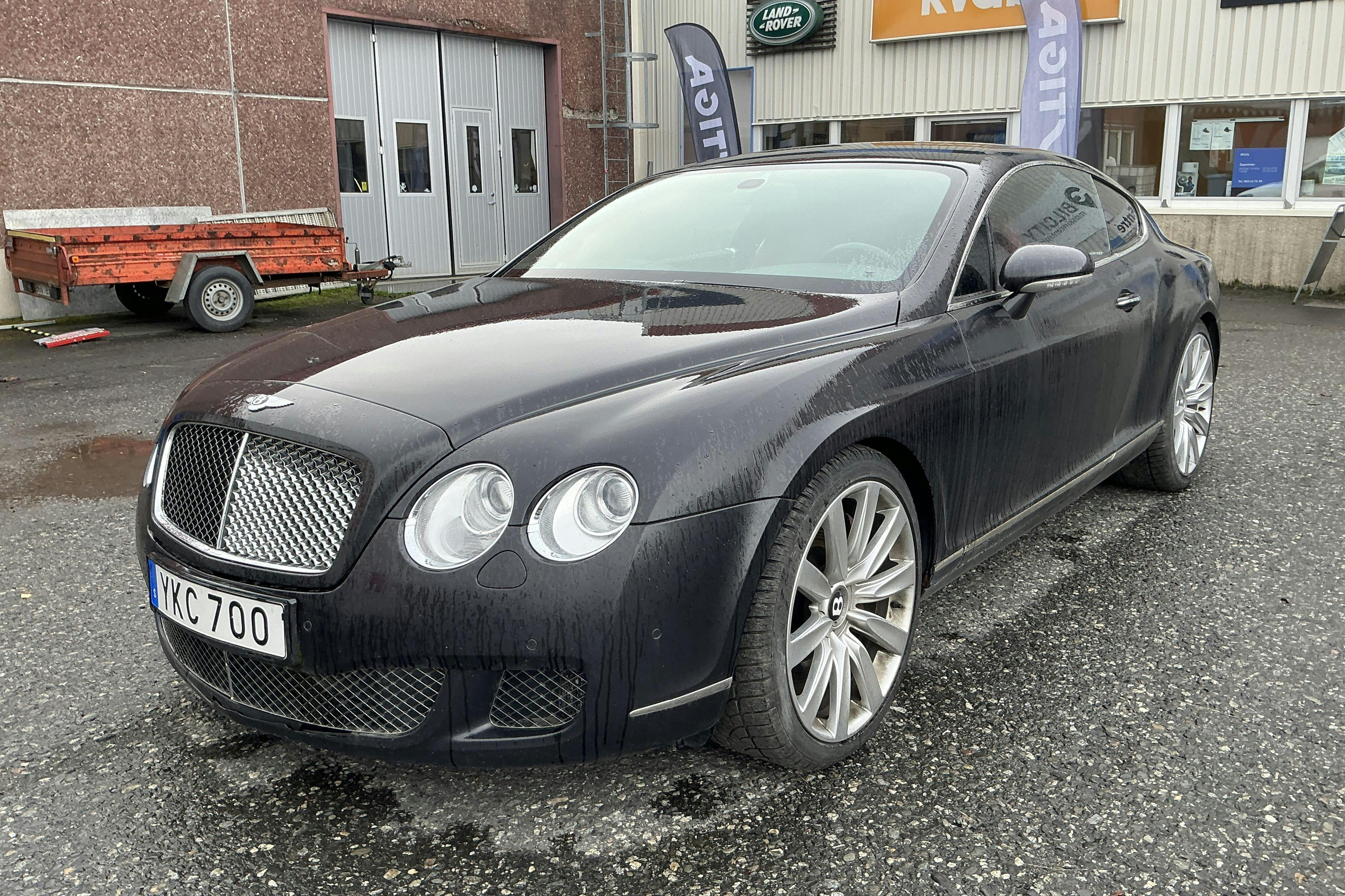 Presentationsfoto 1 av 15: Bentley Continental GT Speed 6.0 W12 (610hk) - 13 309 mil - Automat - Dark Grey - 2009