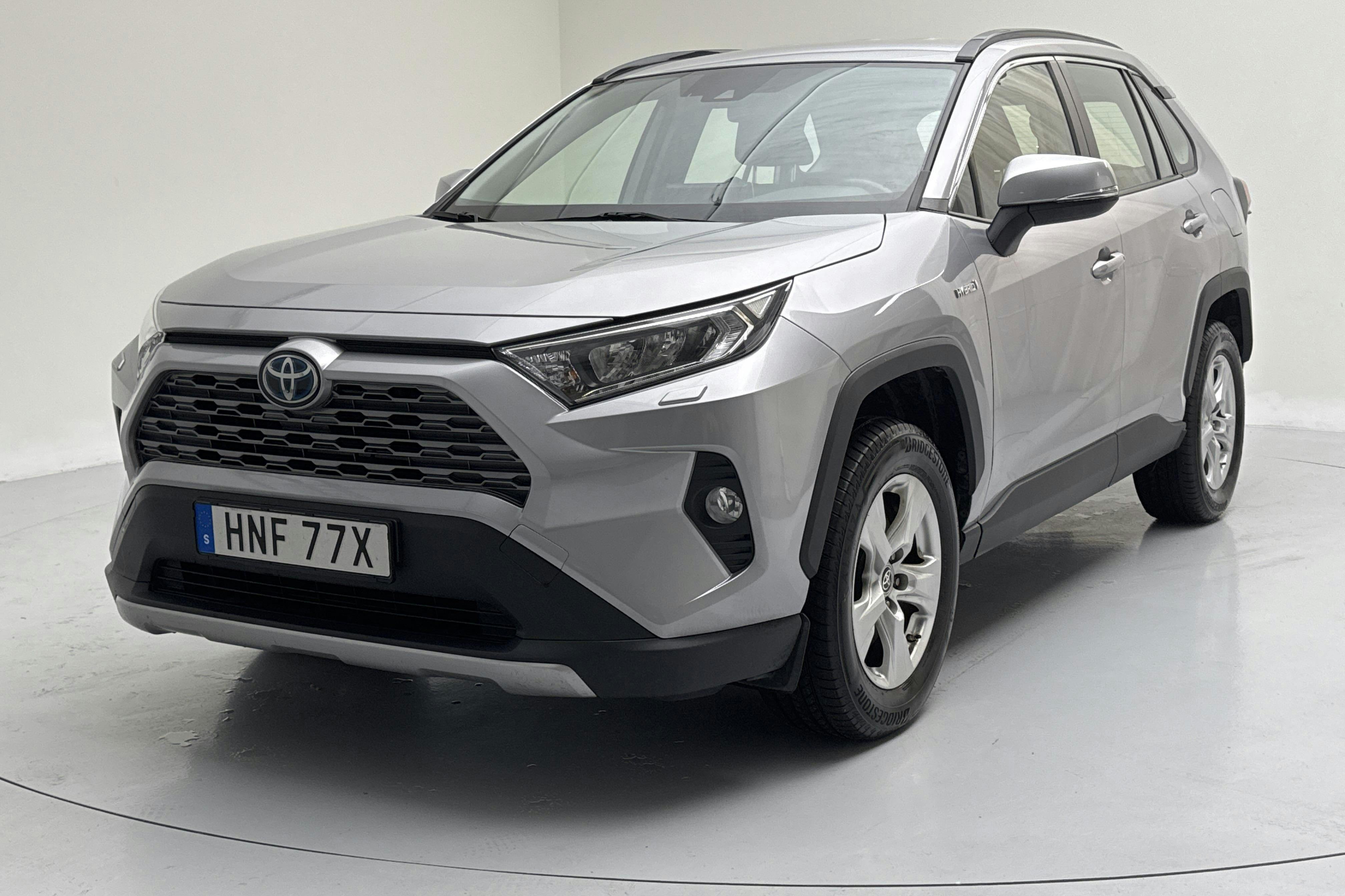 Toyota RAV4 2.5 HSD AWD (222hk) - 84 870 km - Automatyczna - srebro - 2021