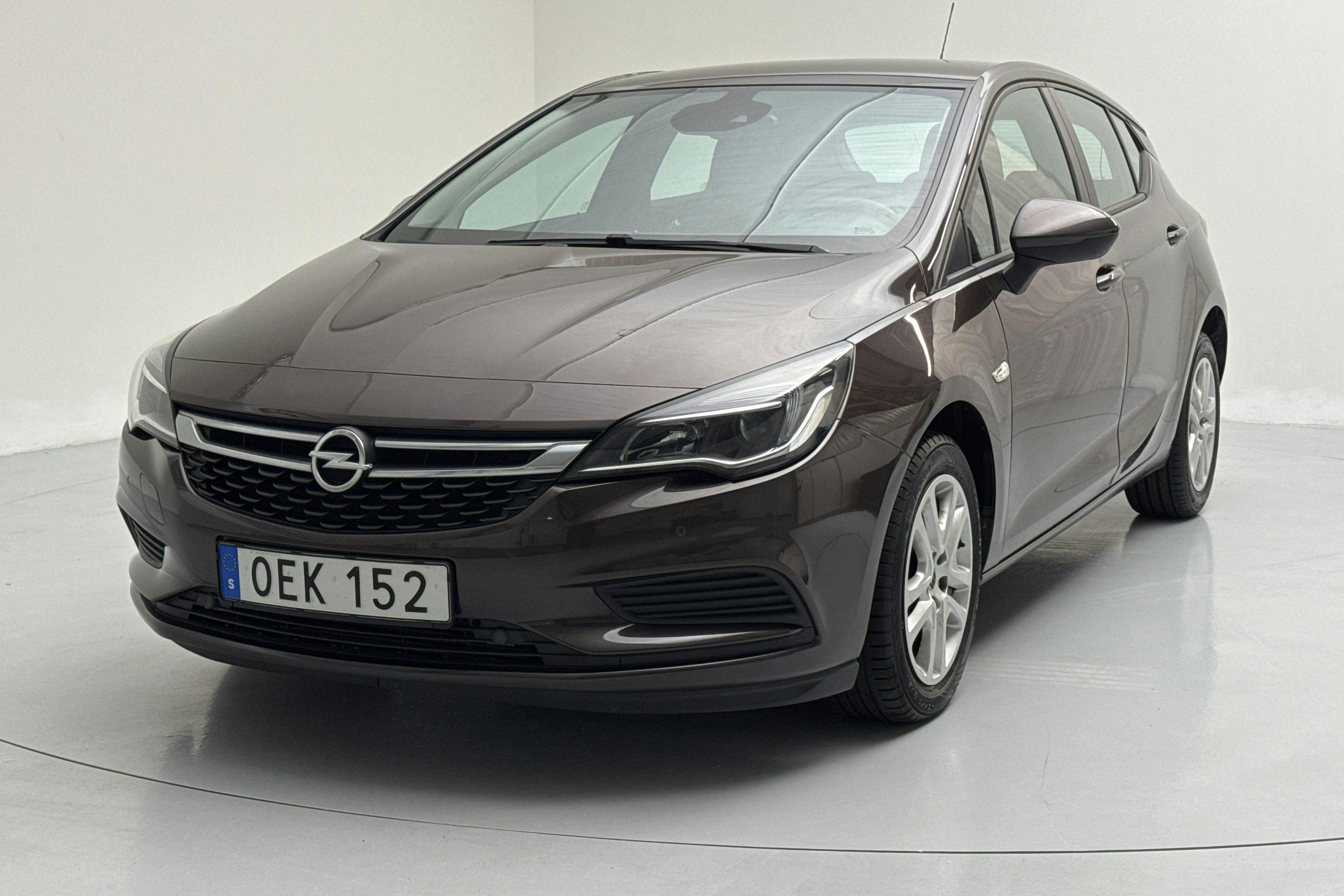 Opel Astra 1.4 Turbo ECOTEC 5dr (125hk) - 92 670 km - Manualna - brązowy - 2016