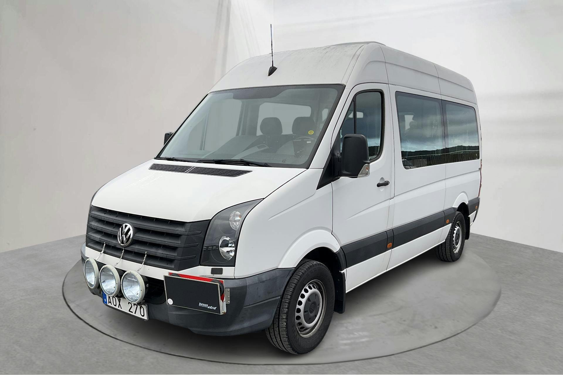 Presentation photo 1 of 14: VW Crafter 35 2.0 TDI Buss (163hk) - 43 690 km - Manual - white - 2014