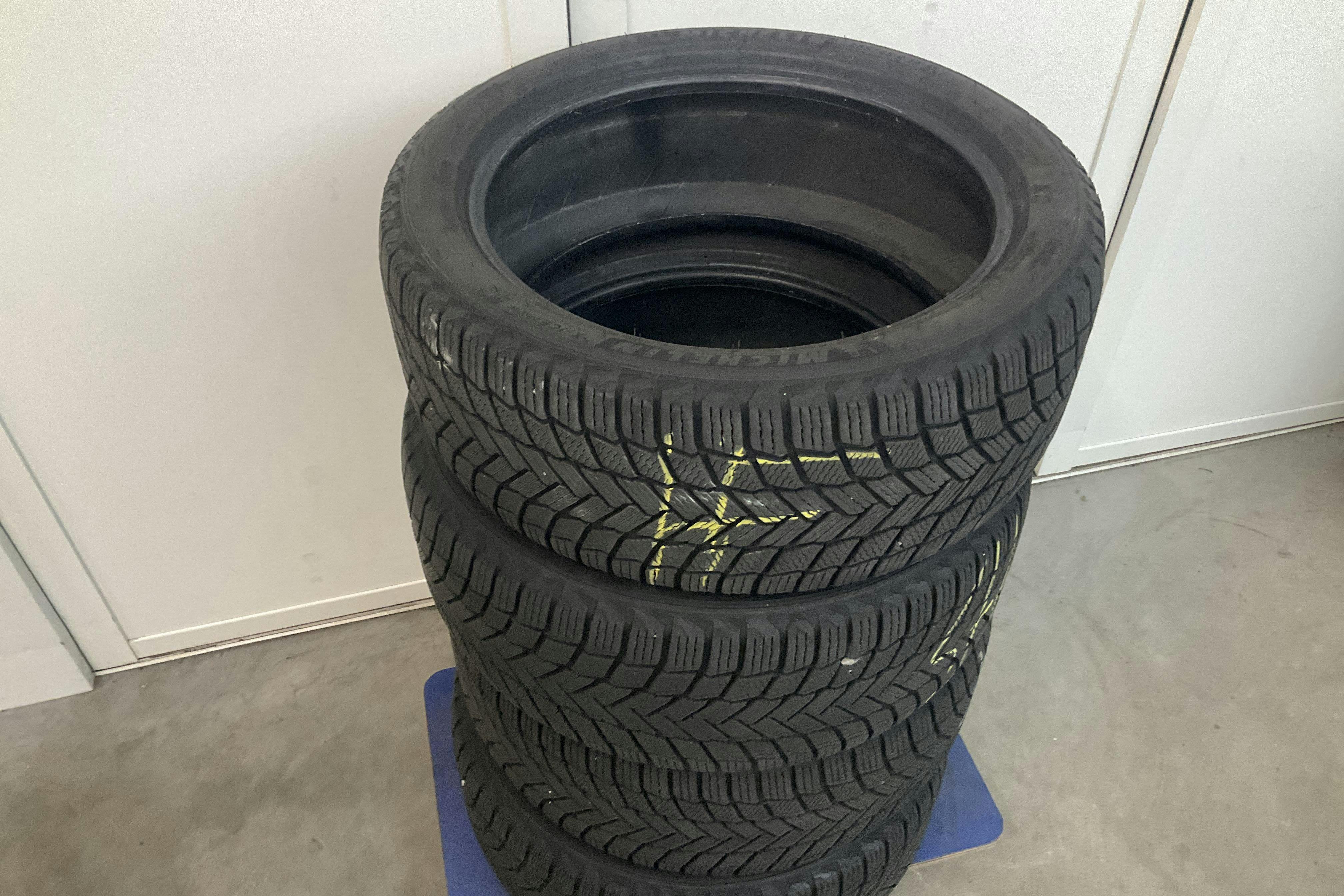 Presentationsfoto 18 av 18: Mercedes V 220 d CDI W640 (163hk) - 3 802 mil - Automat - grå - 2023