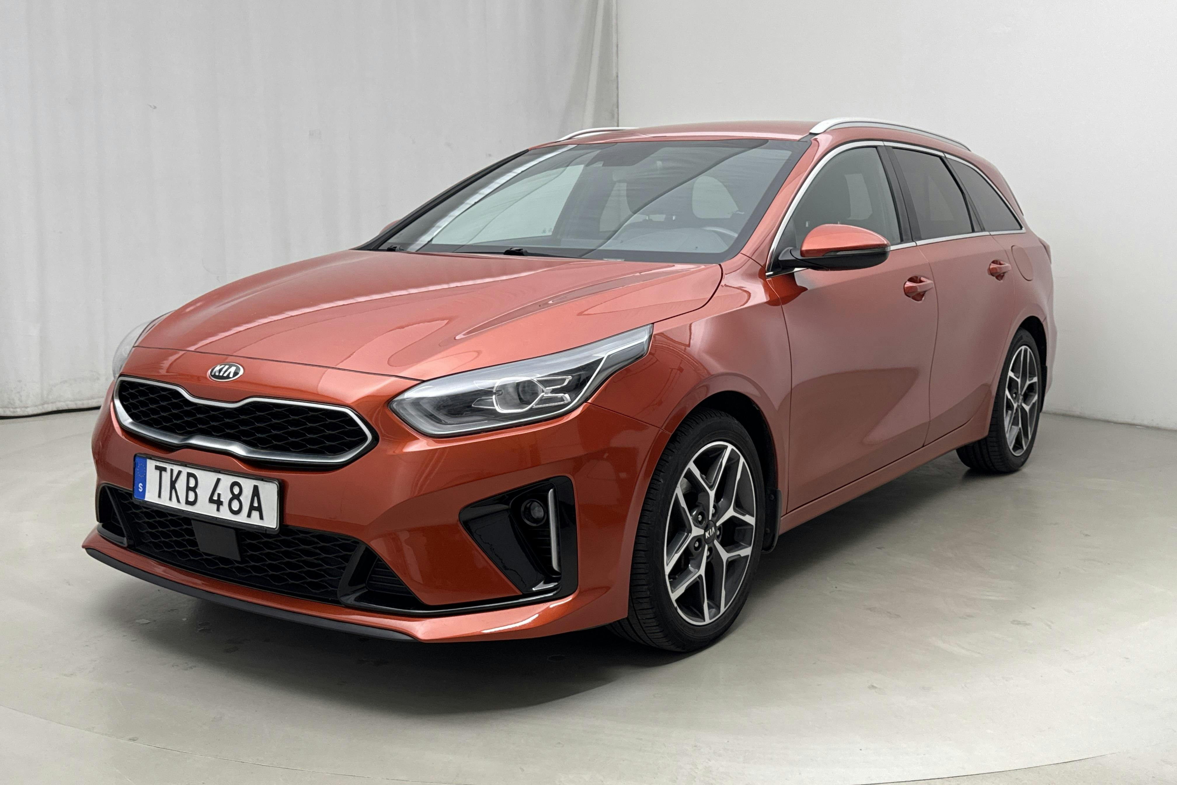 KIA Ceed 1.4 T-GDi SW (140hk) - 124 630 km - Automaatne - oranž - 2020