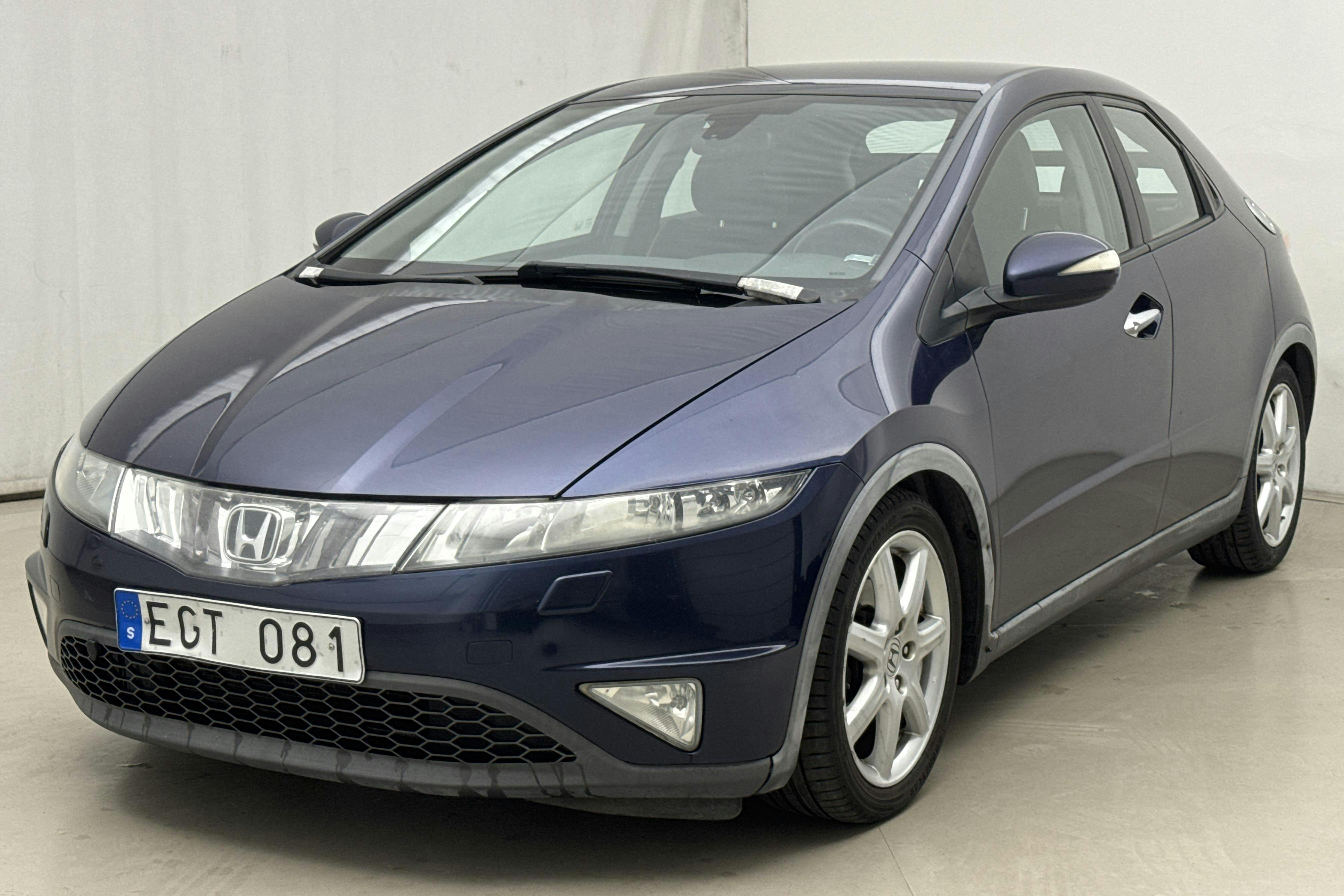 Honda Civic 1.8 5dr (140hk) - 18 988 mil - Manuell - Dark Blue - 2008