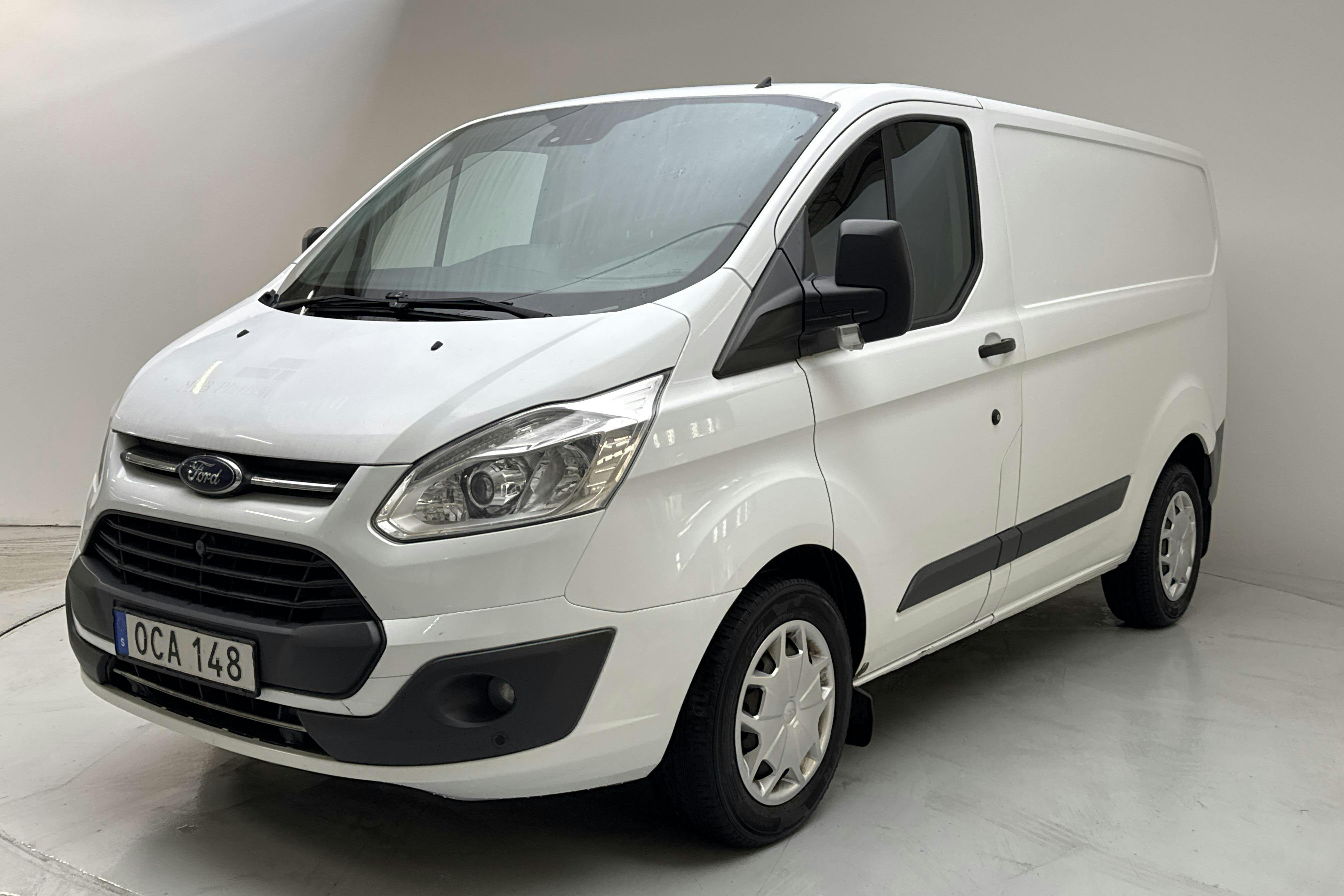 Presentationsfoto 1 av 12: Ford Transit Custom 270 (130hk) - 20 597 mil - Automat - vit - 2017