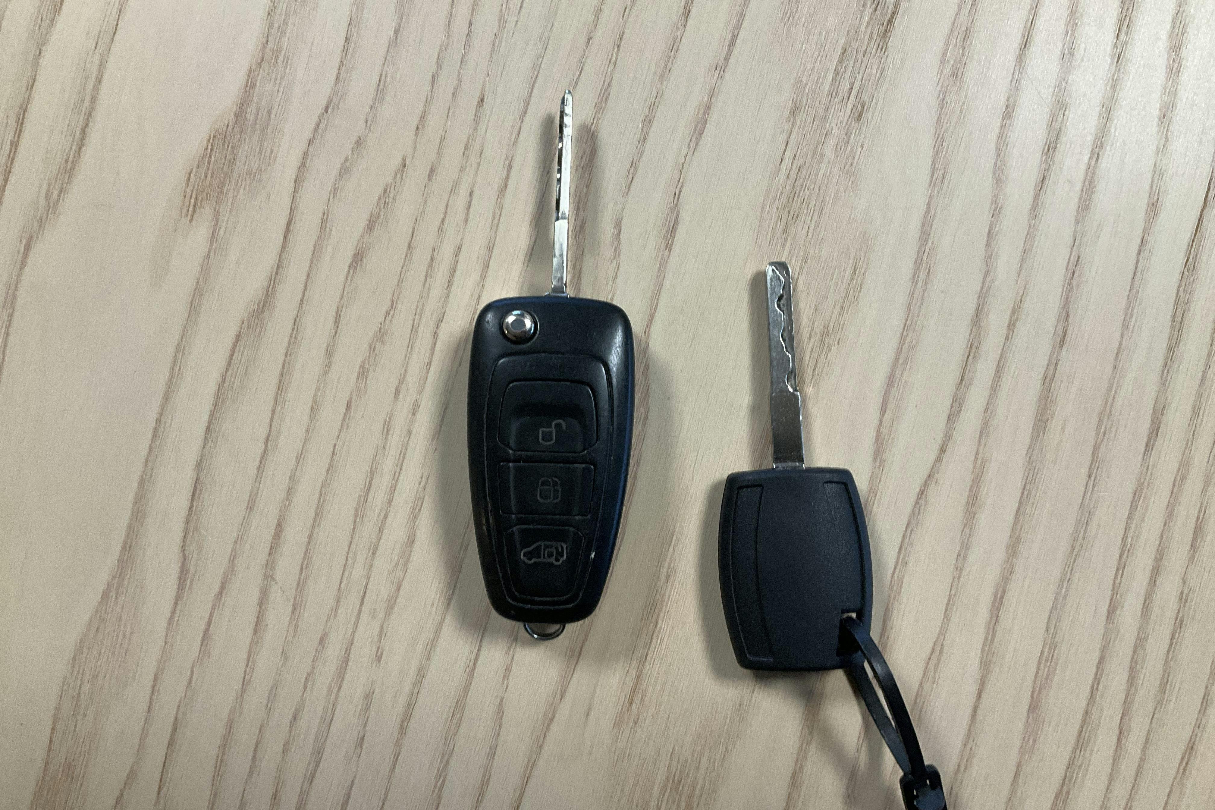 Esitlusfoto 11 aadressil 11: Ford Transit Connect 1.5 TDCi (75hk) - 197 530 km - Käsitsi - valge - 2018