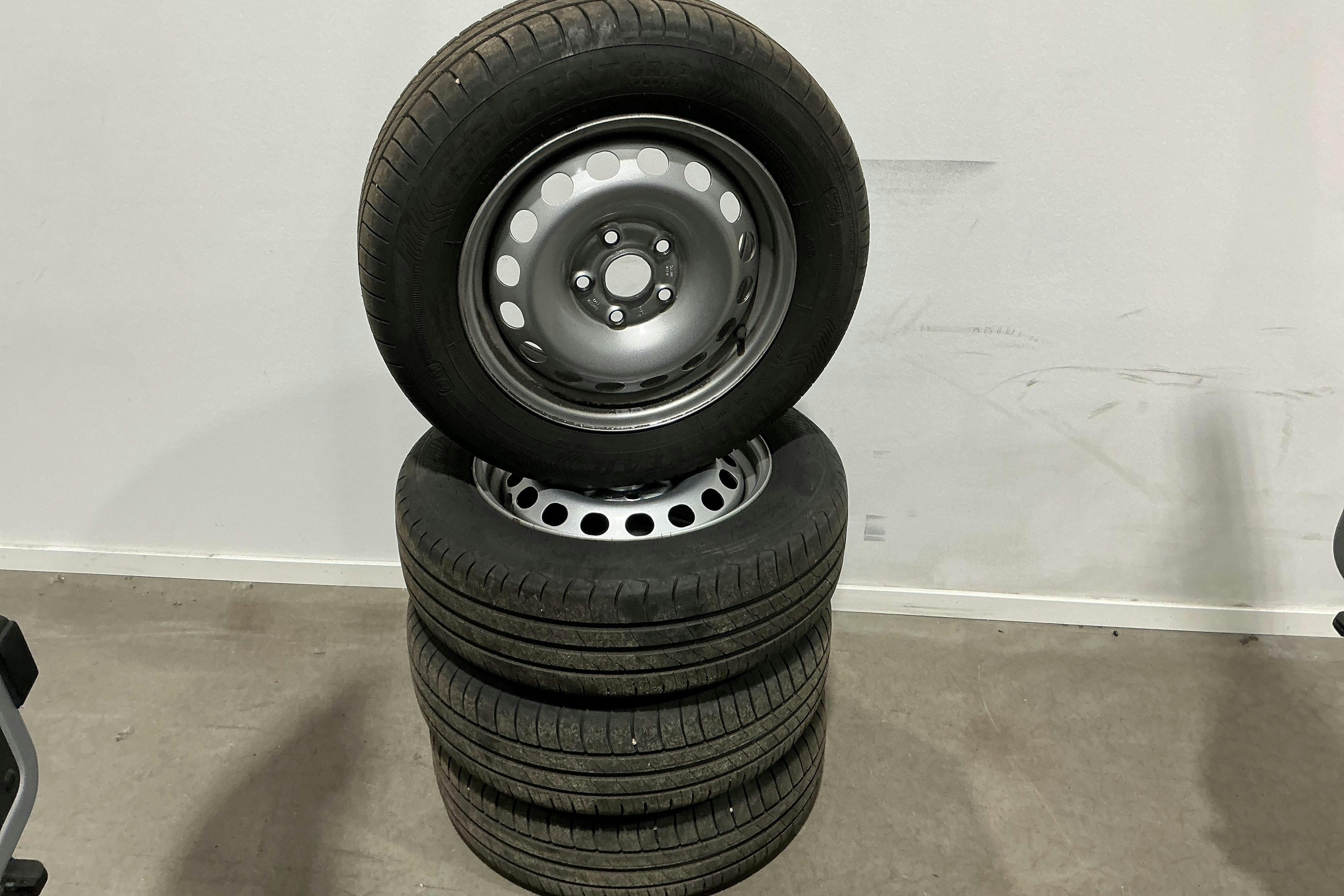 Presentation photo 15 of 15: VW Caddy 1.4 TGI (110hk) - 69 670 km - Manual - silver - 2018