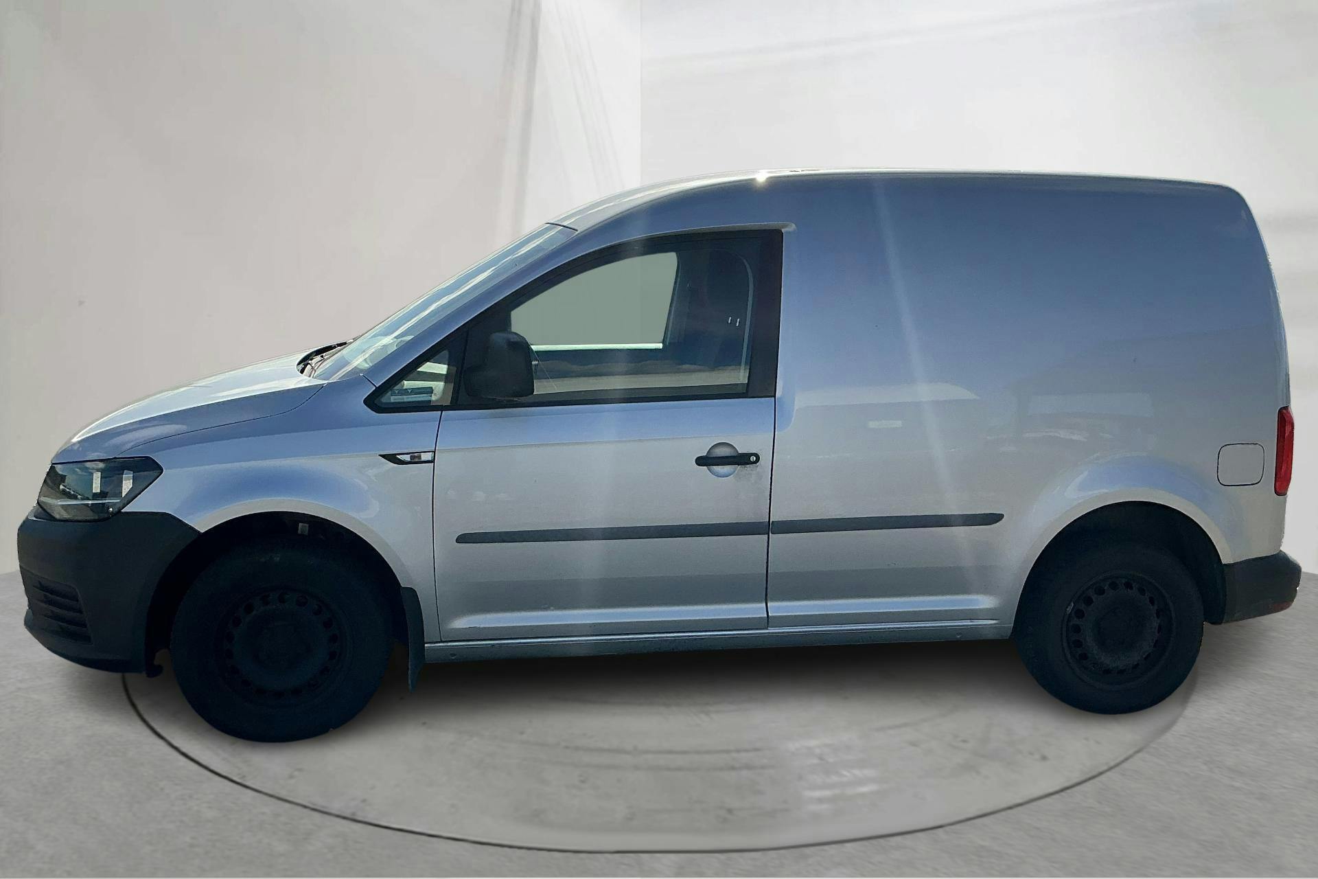 Presentation photo 2 of 15: VW Caddy 1.4 TGI (110hk) - 69 670 km - Manual - silver - 2018