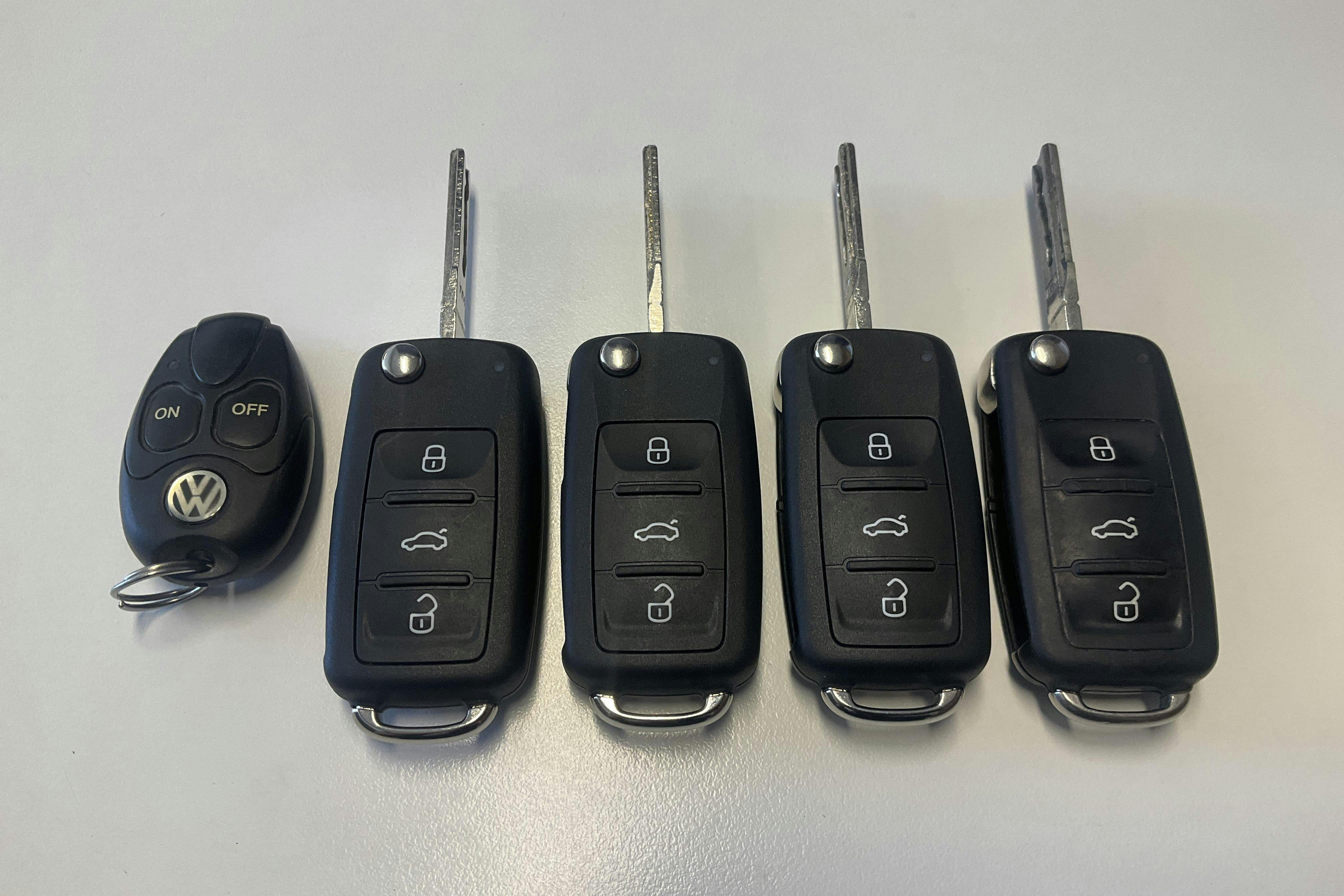 Presentationsfoto 17 av 17: VW Caddy 2.0 TDI Skåp (102hk) - 12 802 mil - Automat - vit - 2020