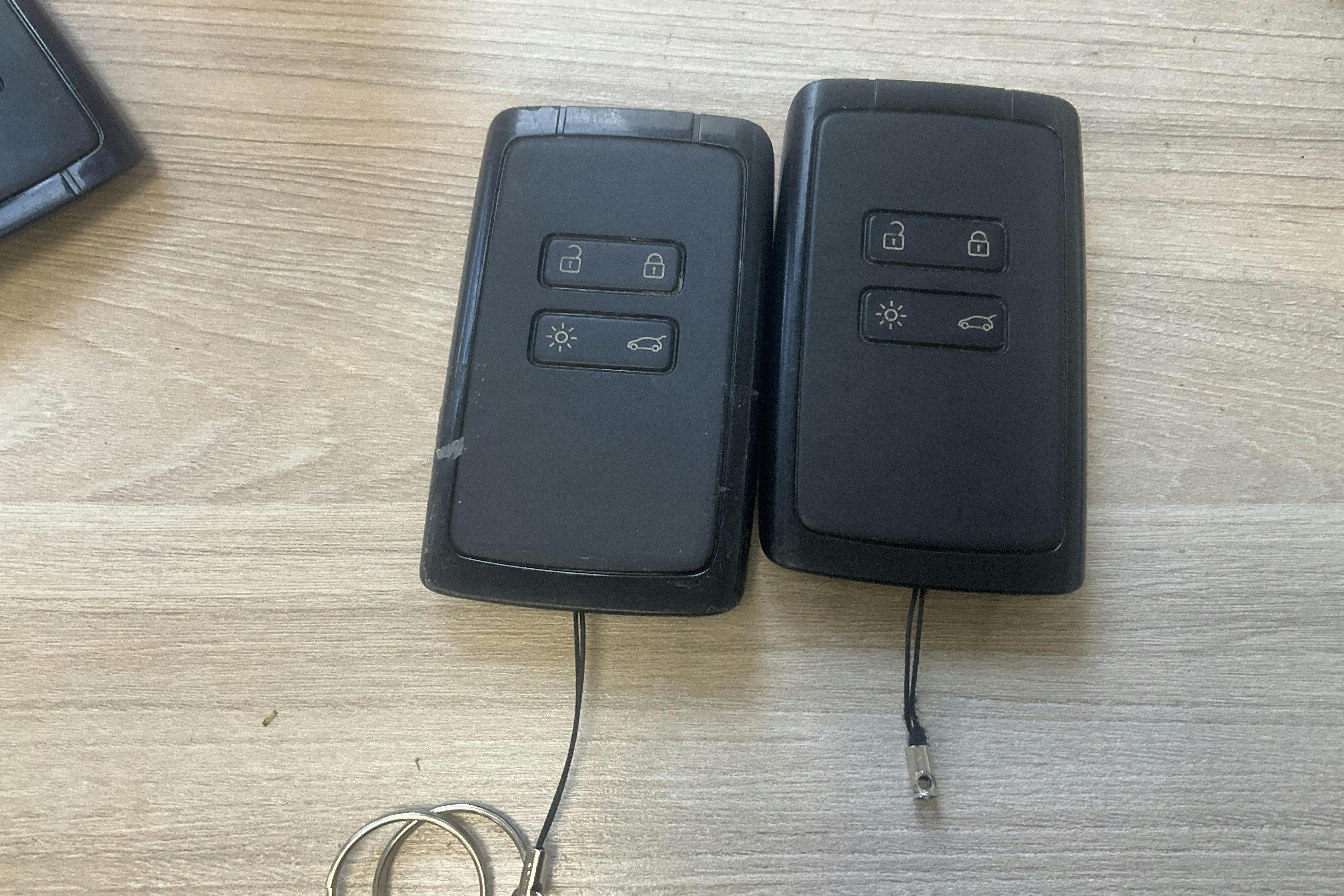 Presentationsfoto 16 av 16: Renault Zoe 52kWh R110 (108hk) - 3 449 mil - Automat - vit - 2020