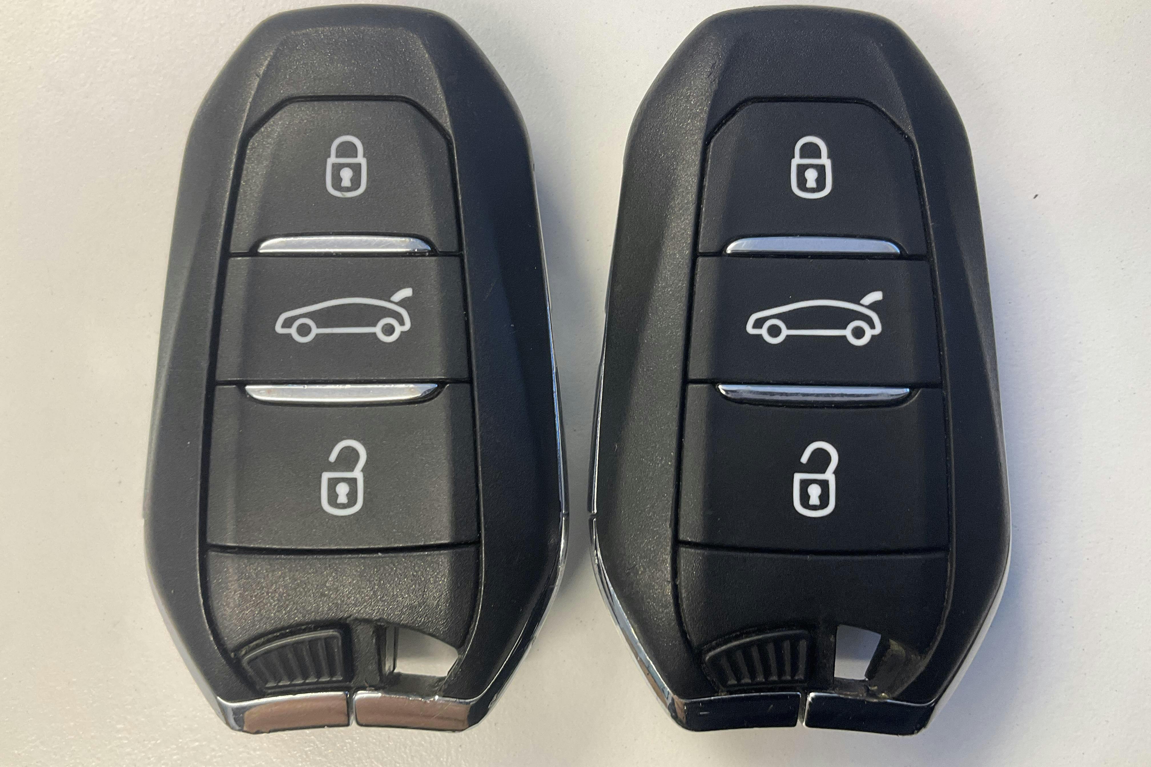 Presentationsfoto 19 av 19: Citroën C5 Aircross PureTech (130hk) - 9 125 mil - Automat - vit - 2021