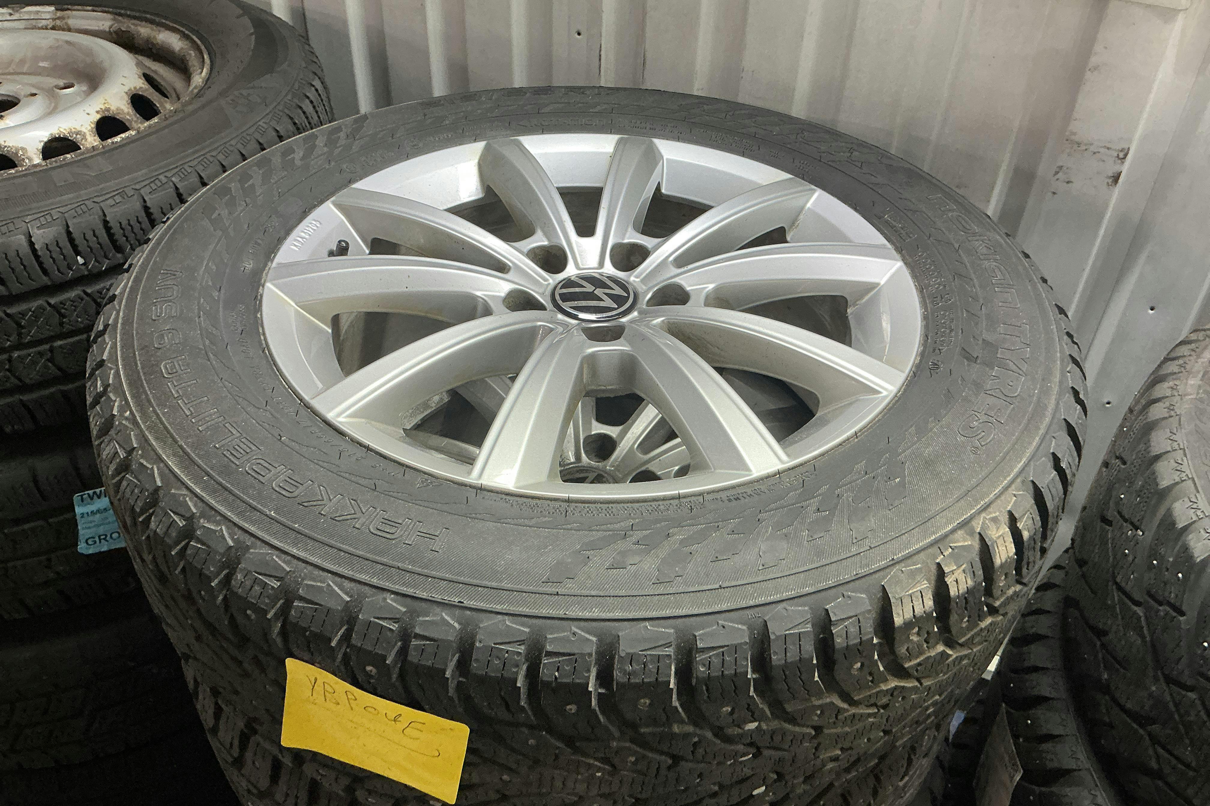 Presentation photo 16 of 16: VW Tiguan Allspace 2.0 TDI 4MOTION (200hk) - 136 870 km - Automatic - black - 2021