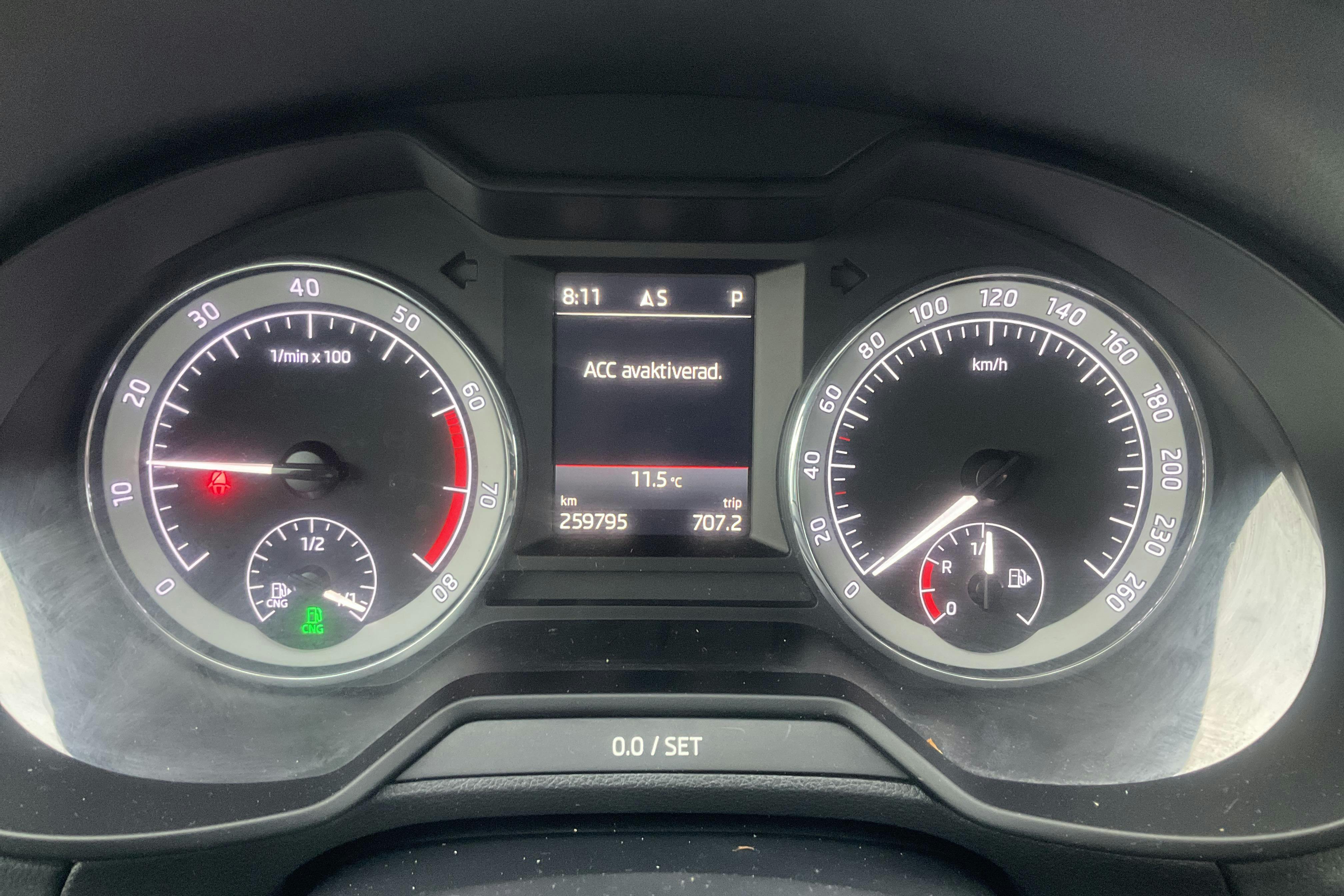 Presentationsfoto 16 av 16: Skoda Octavia III 1.5 TSI G-TEC Combi (130hk) - 25 980 mil - Automat - vit - 2020