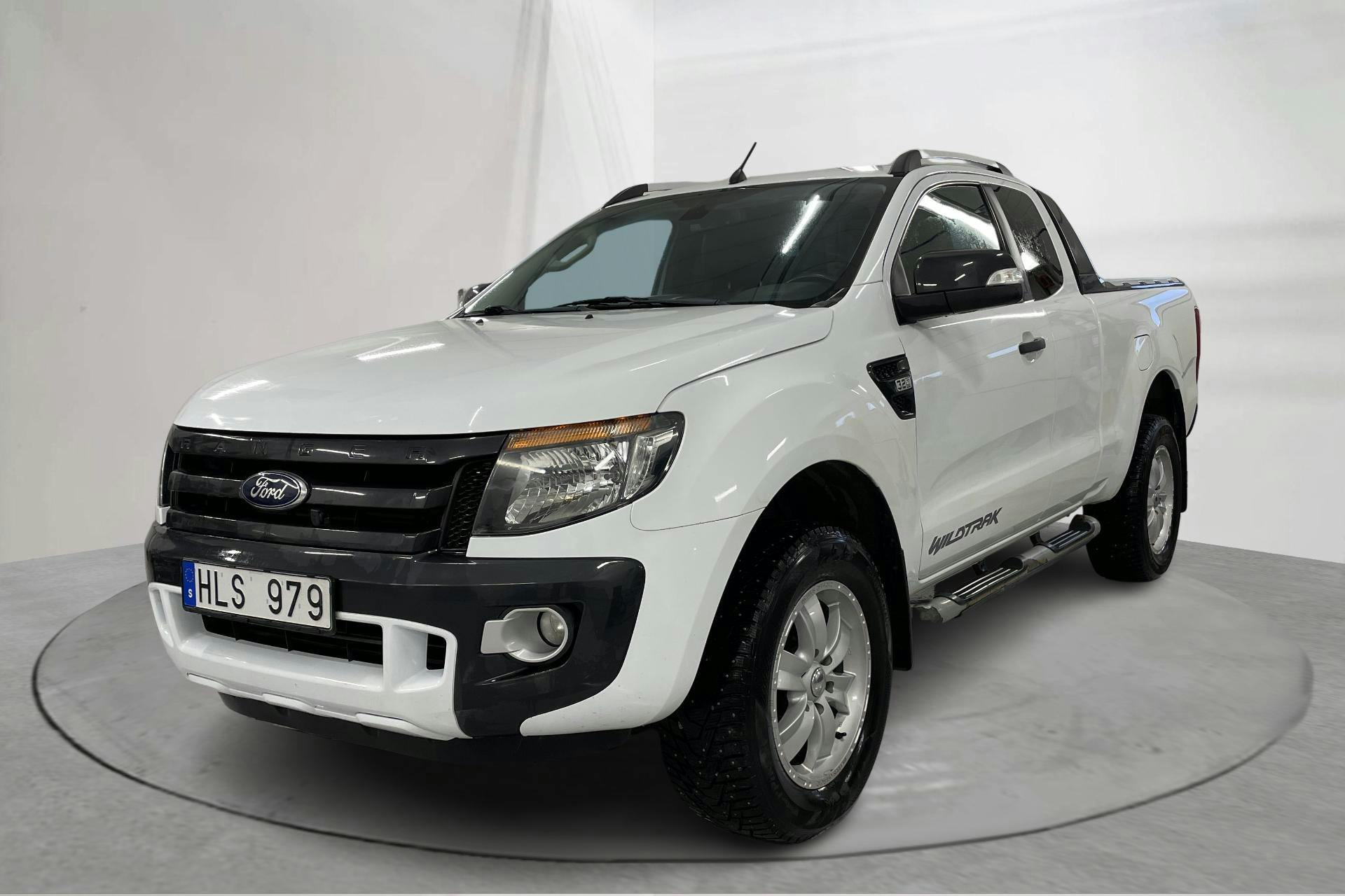 Ford Ranger 3.2 TDCi 4WD (200hk) - 8 778 mil - Automat - vit - 2013