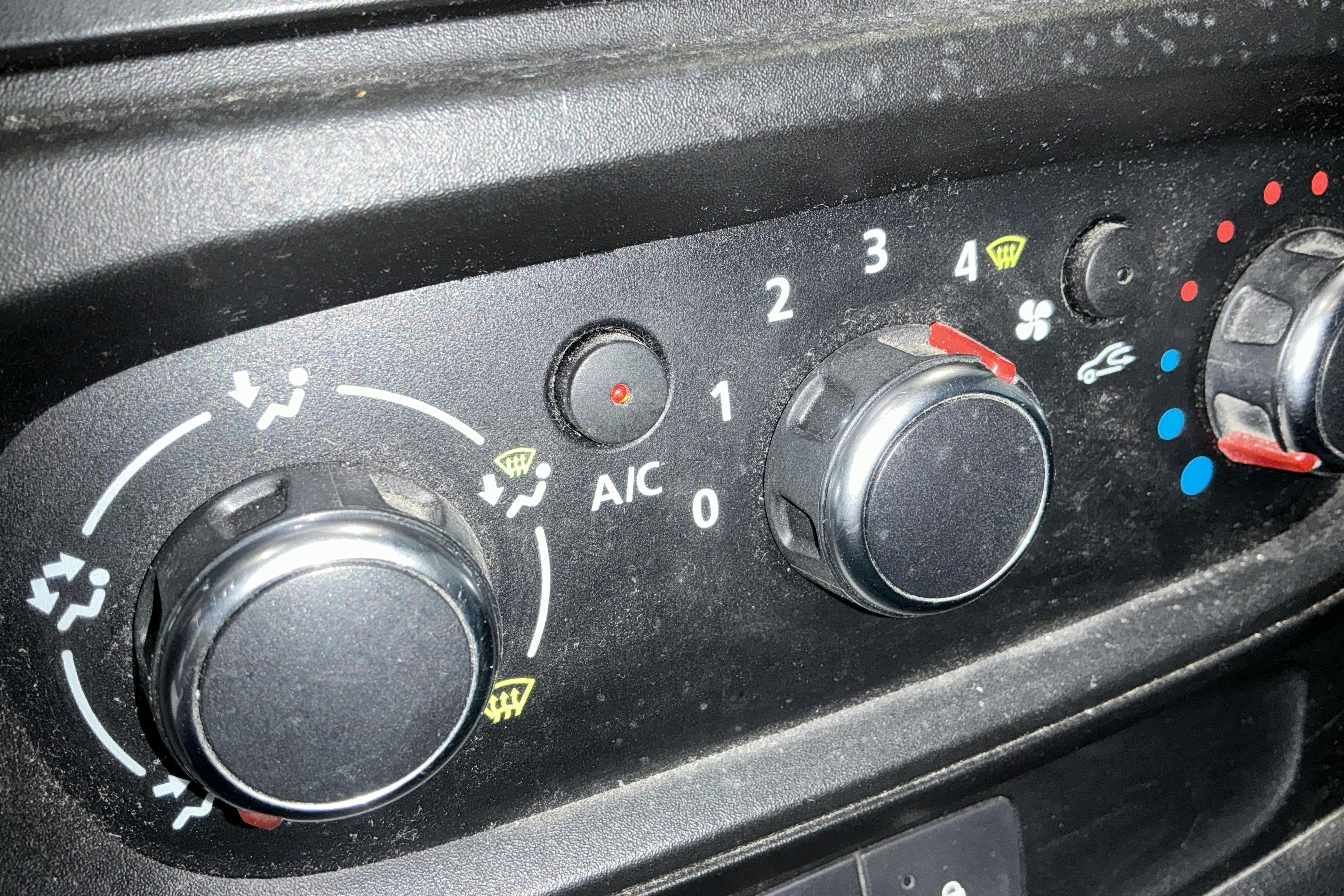 Esitlusfoto 12 aadressil 12: Renault Trafic 2.0 dCi Skåp (120hk) - 214 780 km - Käsitsi - valge - 2021