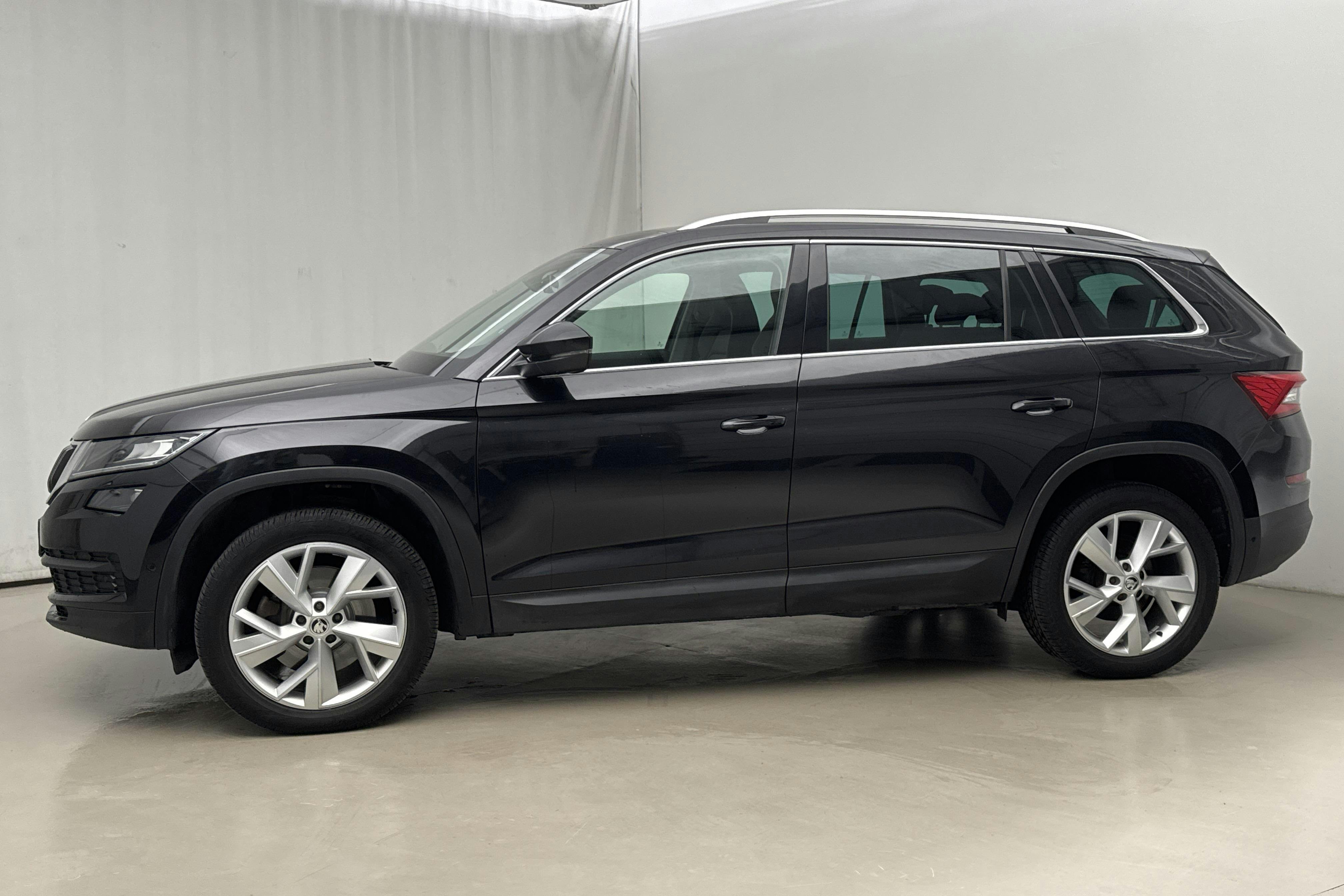 Esitlusfoto 2 aadressil 20: Skoda Kodiaq 2.0 TSI 4X4 (180hk) - 127 680 km - Automaatne - must - 2018