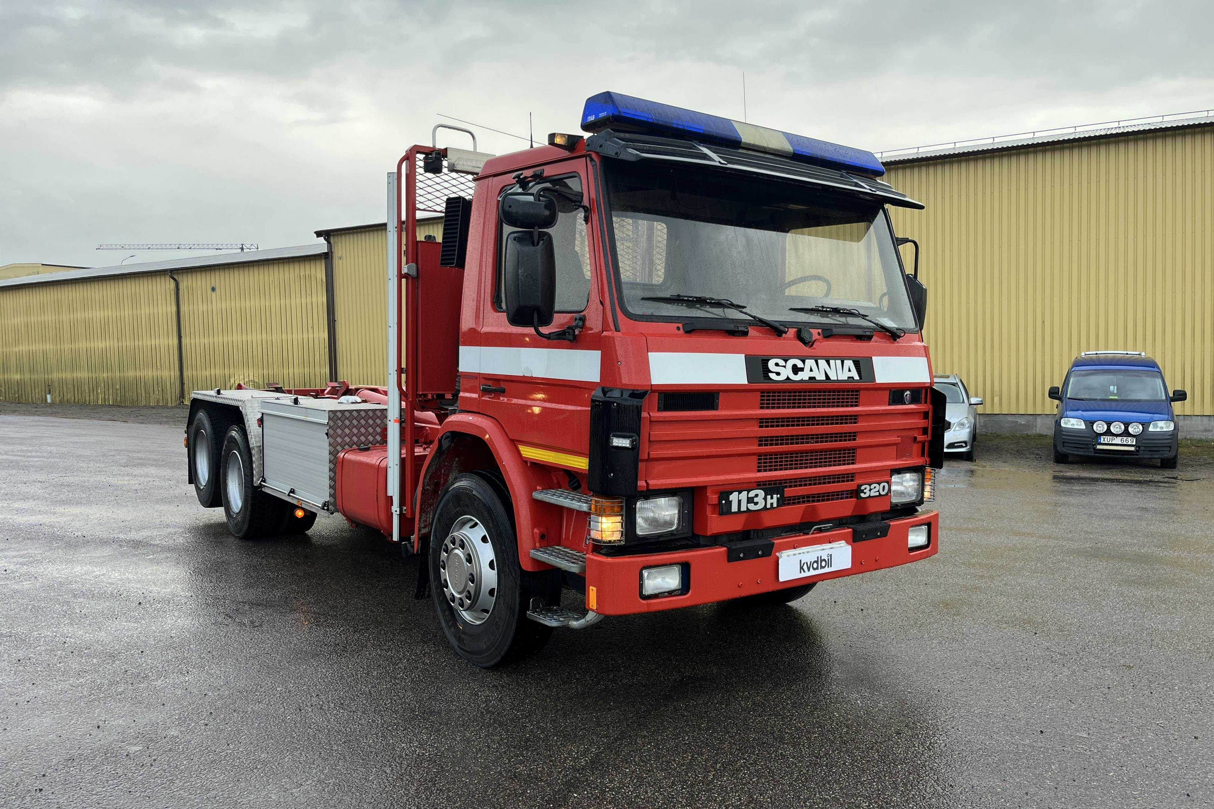 Presentation photo 2 of 86: Scania P113HL6X2L - 416 240 km - Manual - red - 1996