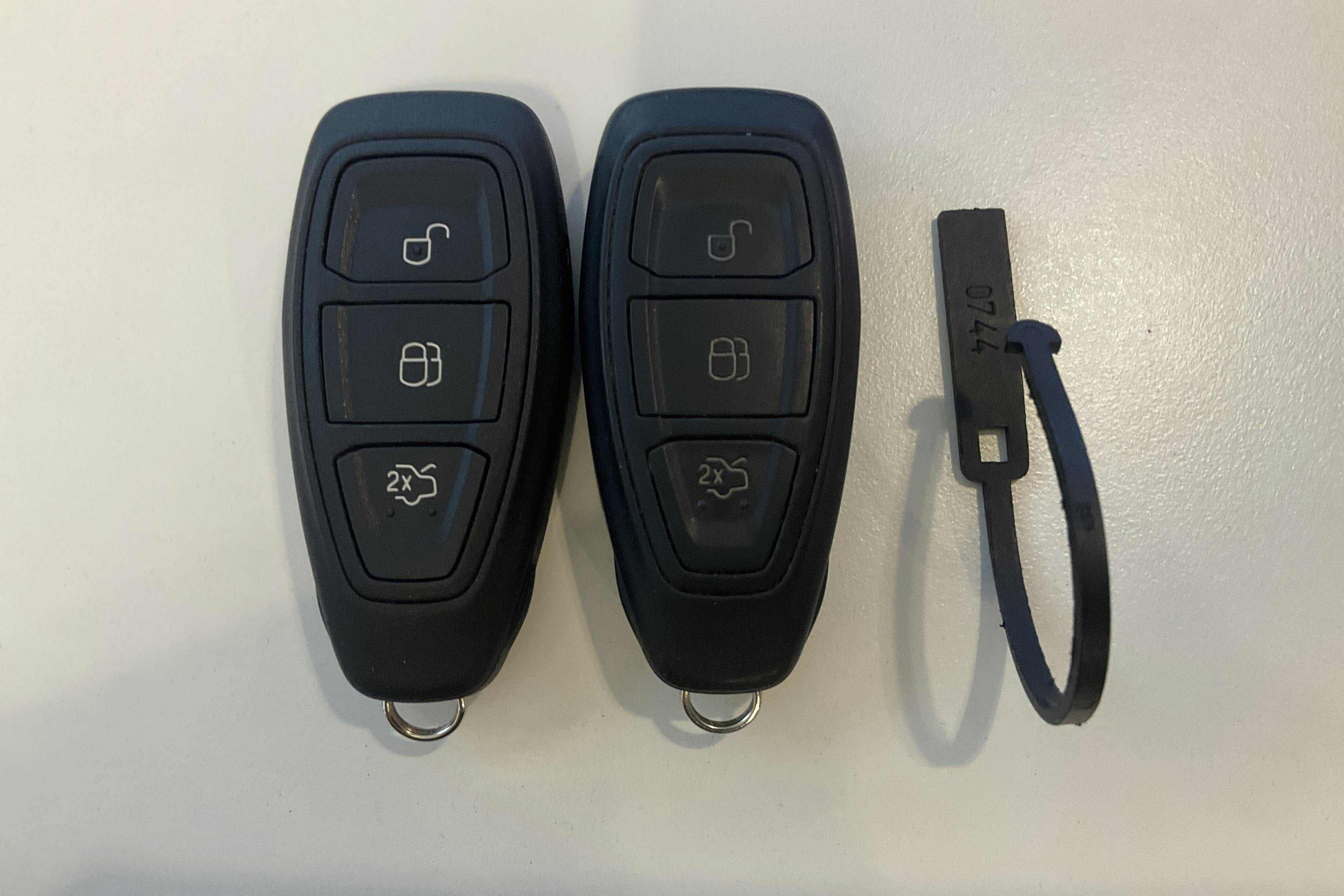 Esittelykuva 16 osoitteesta 16: Ford Focus 2.0 TDCi Kombi (140hk) - 192 970 km - Automaattinen - harmaa - 2012