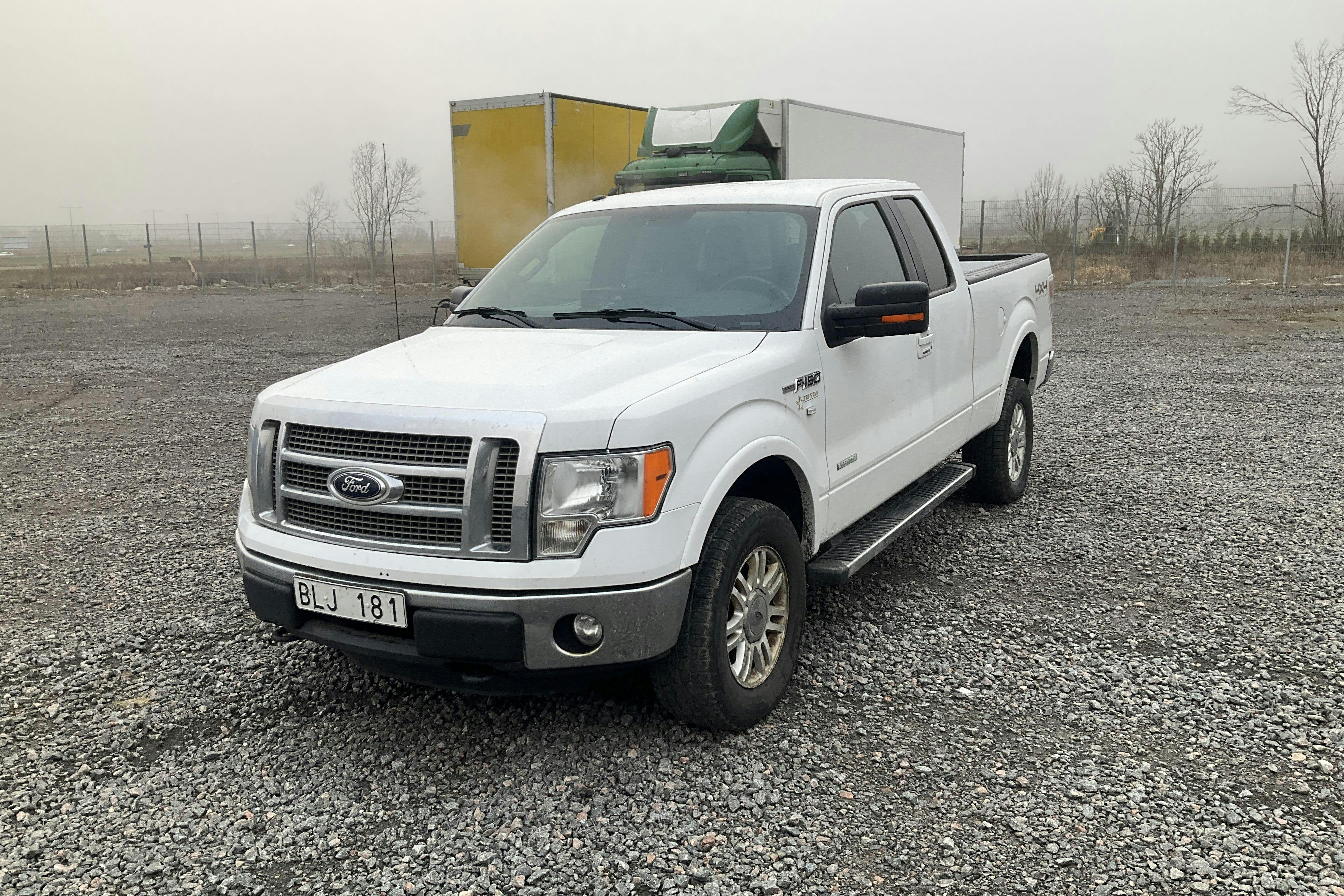 Presentationsfoto 1 av 12: Ford F150 Tri-star (365hk) - 22 364 mil - Automat - vit - 2012