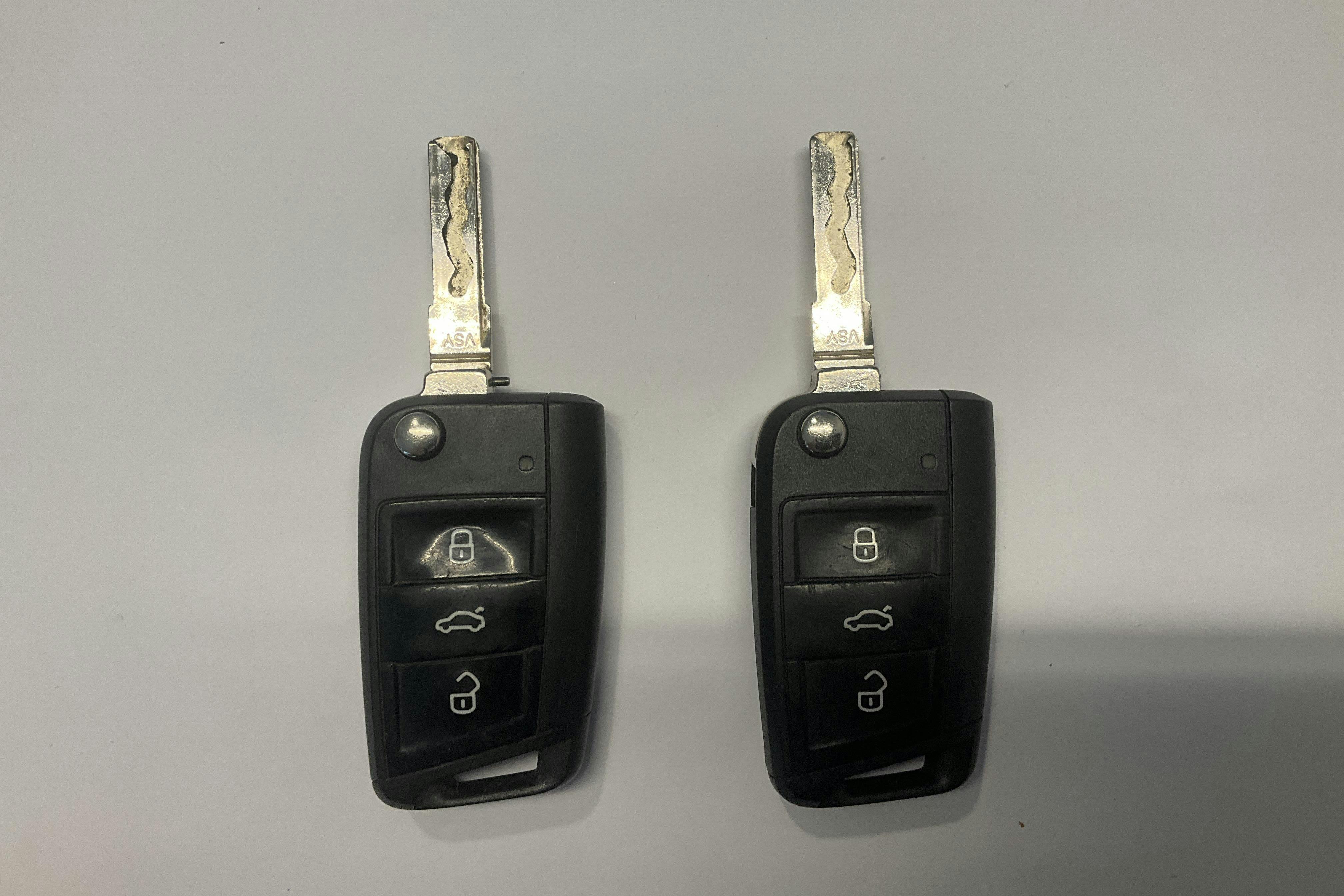 Presentation photo 14 of 14: Seat Leon 1.8 TSI SC (180hk) - 171 780 km - Manual - blue - 2014