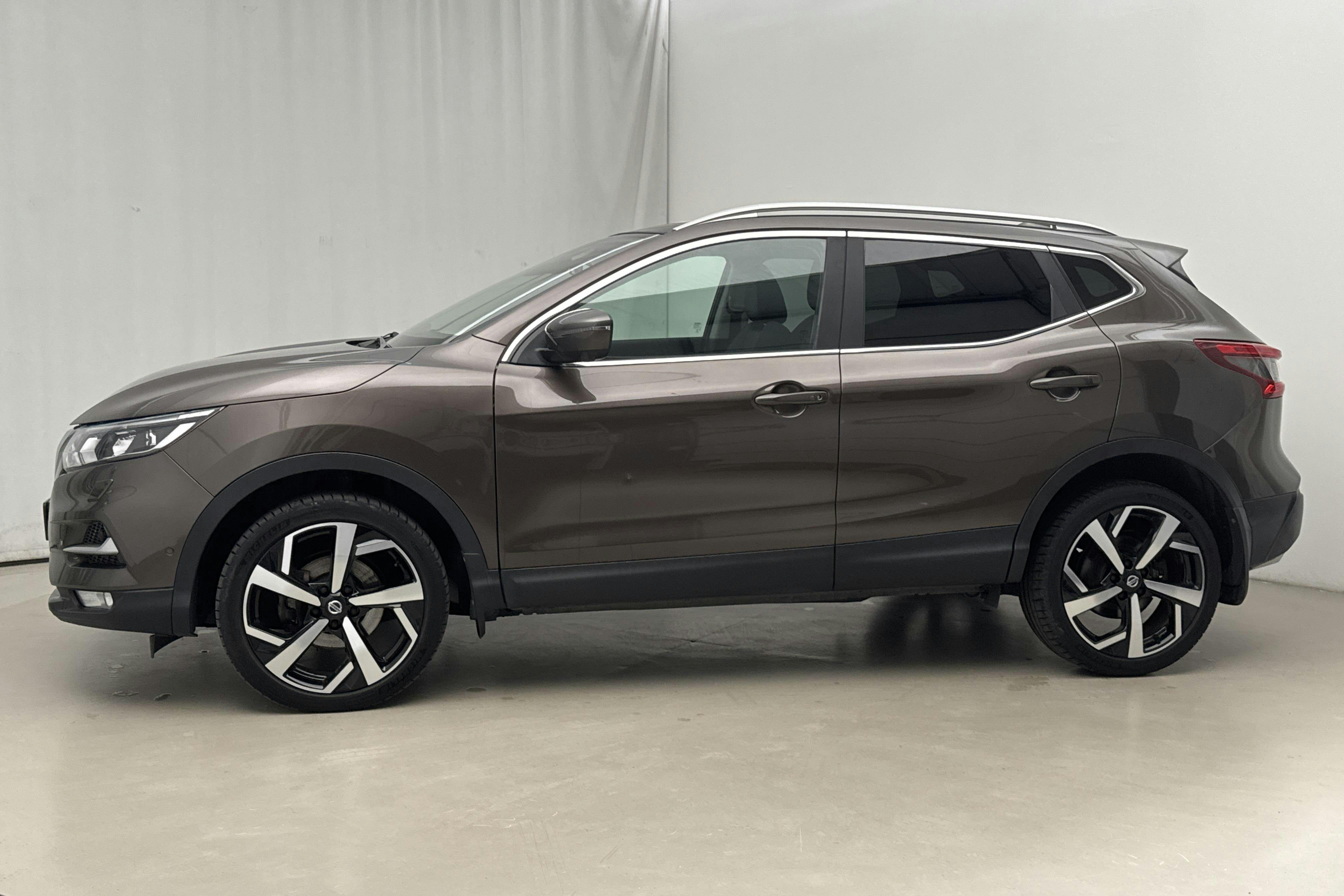 Presentation photo 2 of 20: Nissan Qashqai 1.3 DIG-T (160hk) - 66 330 km - Automatic - brown - 2020