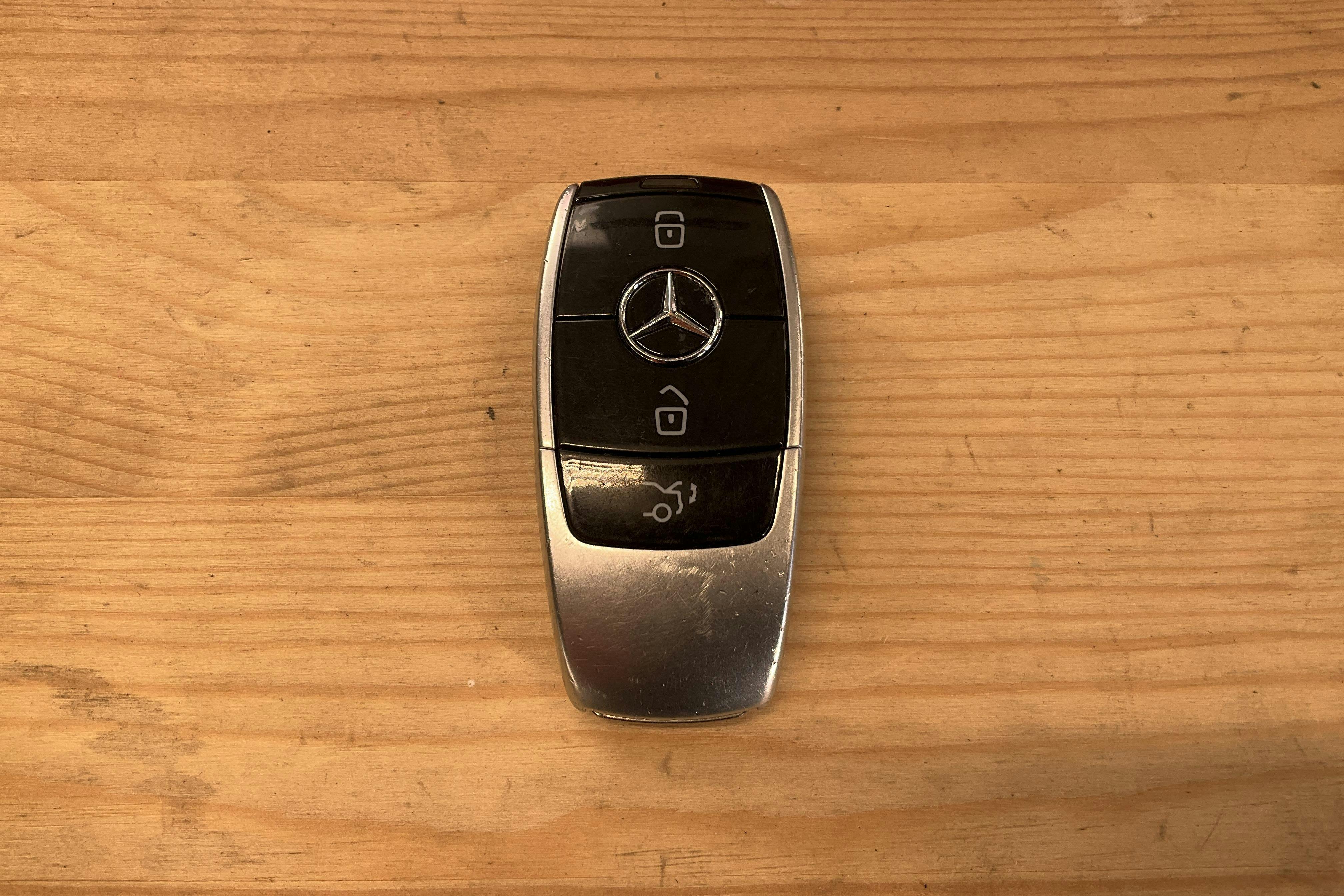 Presentationsfoto 15 av 15: Mercedes E 43 AMG 4MATIC Sedan W213 (401hk) - 11 336 mil - Automat - grå - 2017