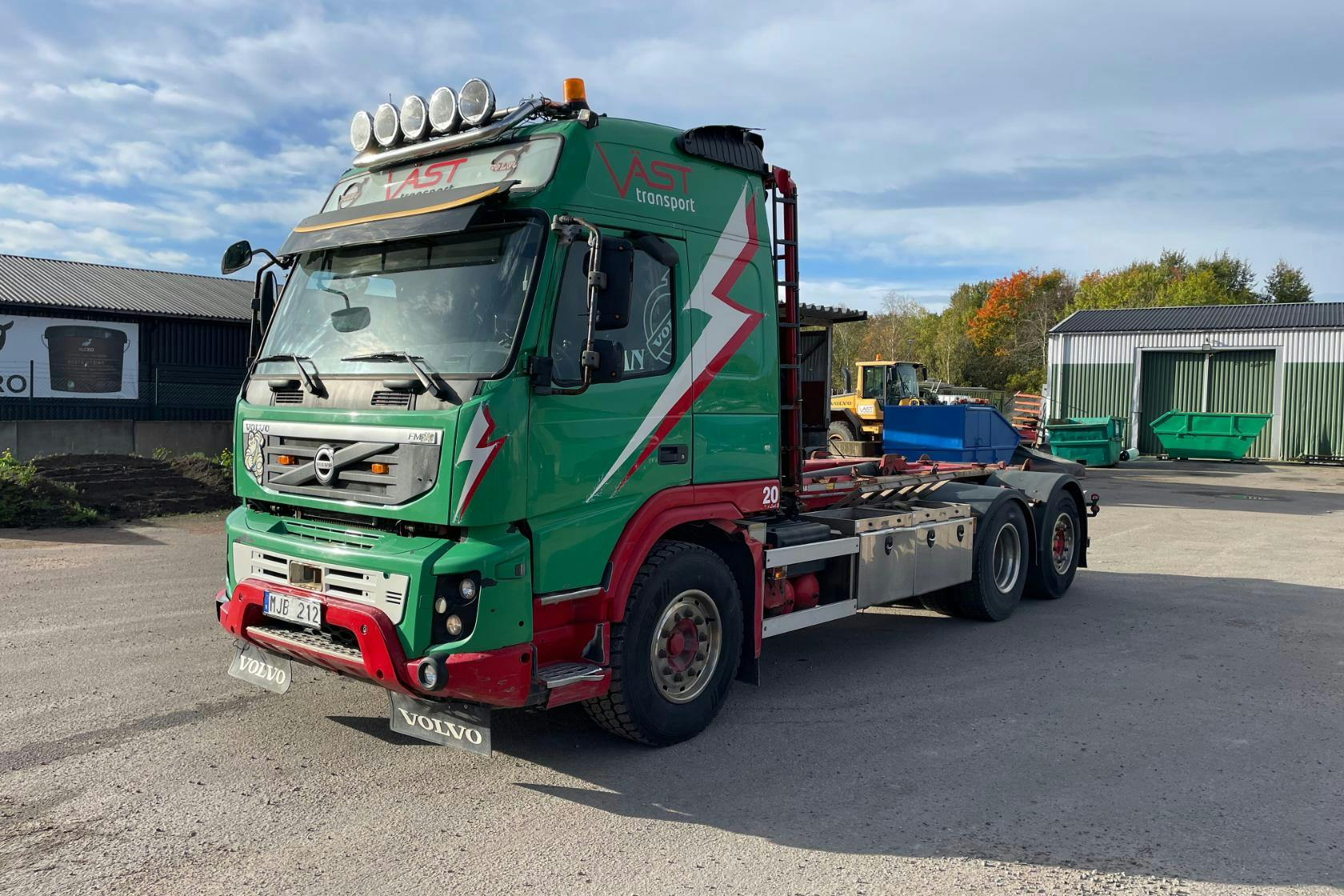 Esittelykuva 1 osoitteesta 56: VOLVO FMX460 - 794 990 km - Automaattinen - 2011