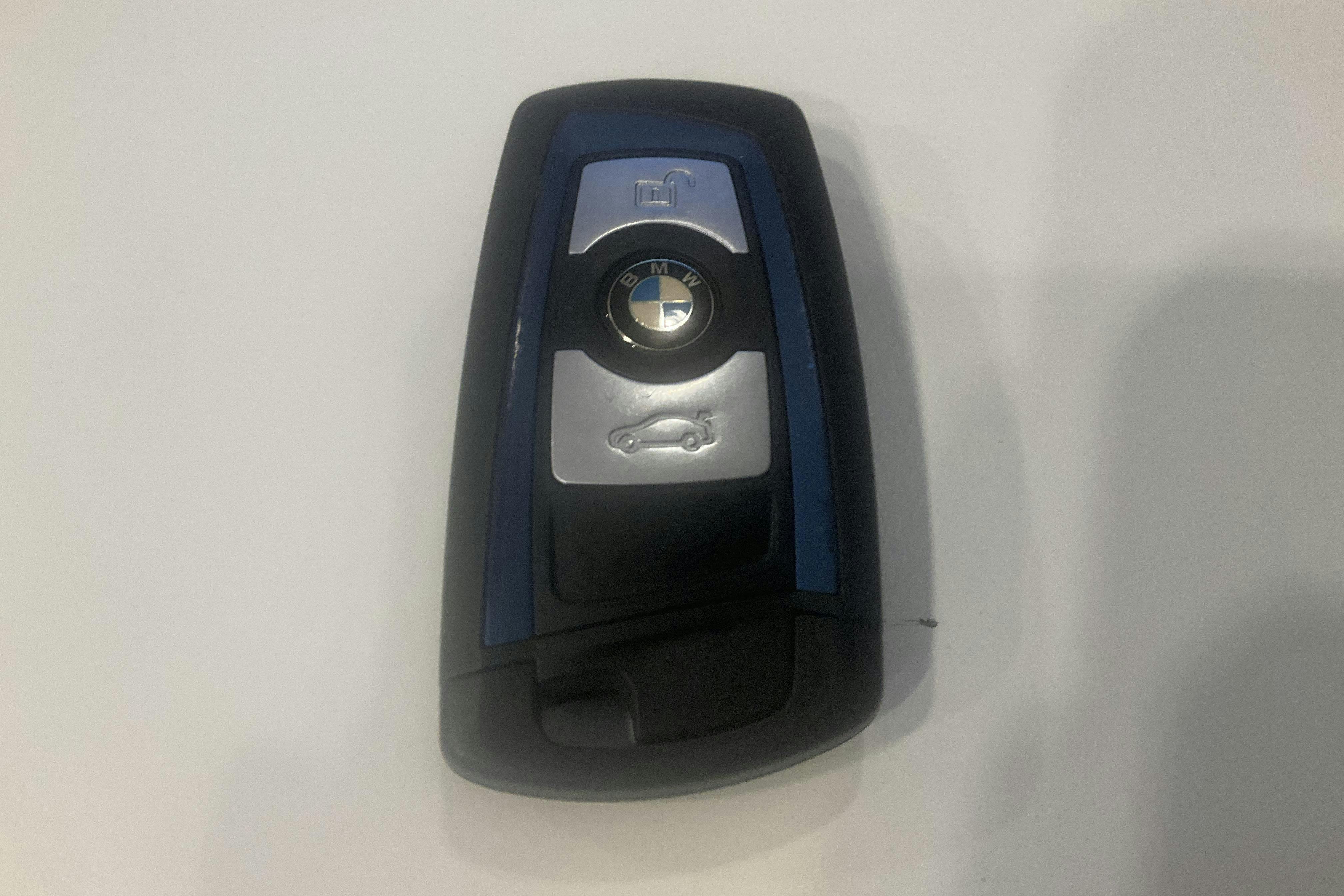 Presentationsfoto 17 av 17: BMW 120i 5dr, F20 (184hk) - 8 585 mil - Automat - grå - 2019