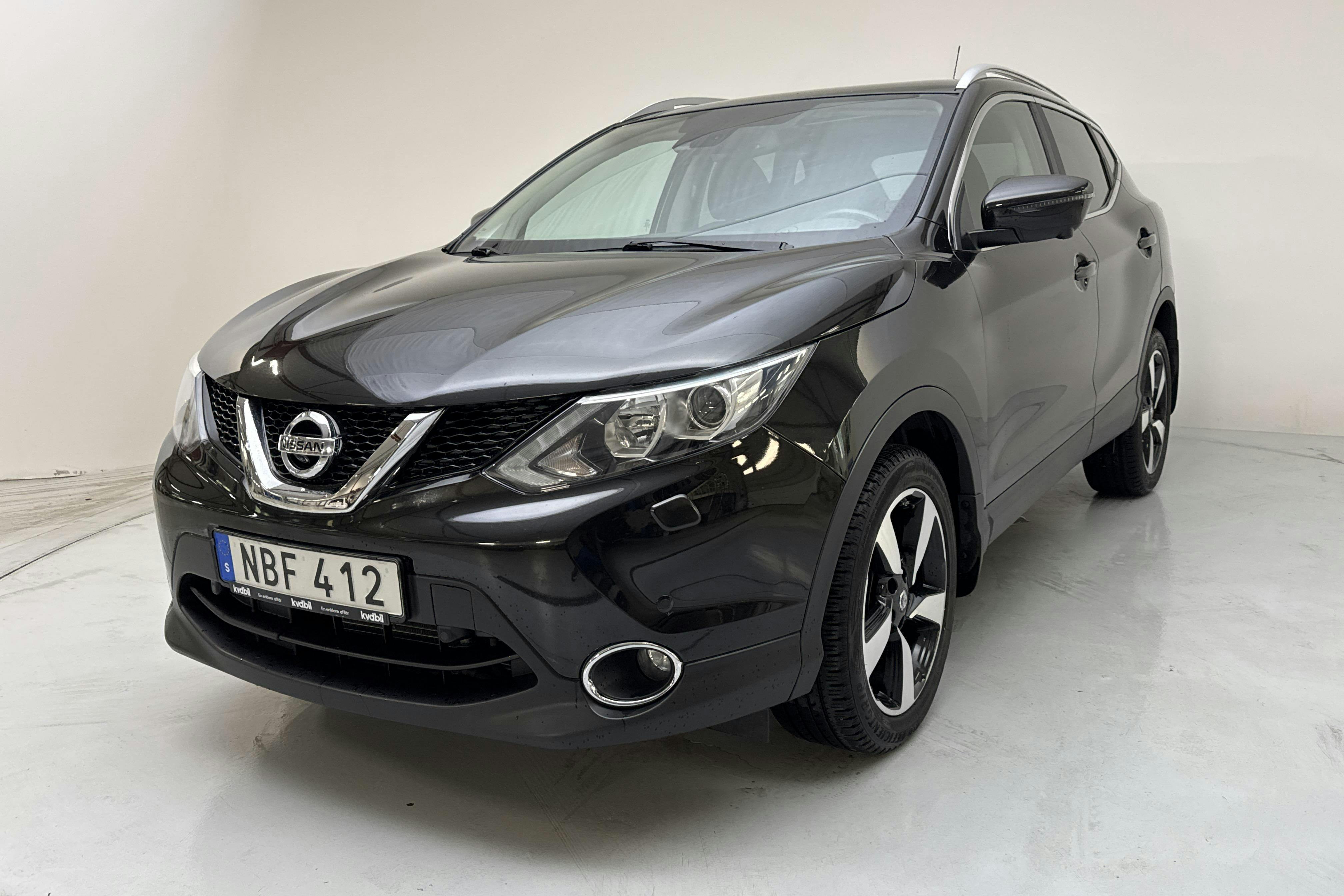 Presentation photo 1 of 15: Nissan Qashqai 1.2 (115hk) - 173 440 km - Automatic - black - 2016