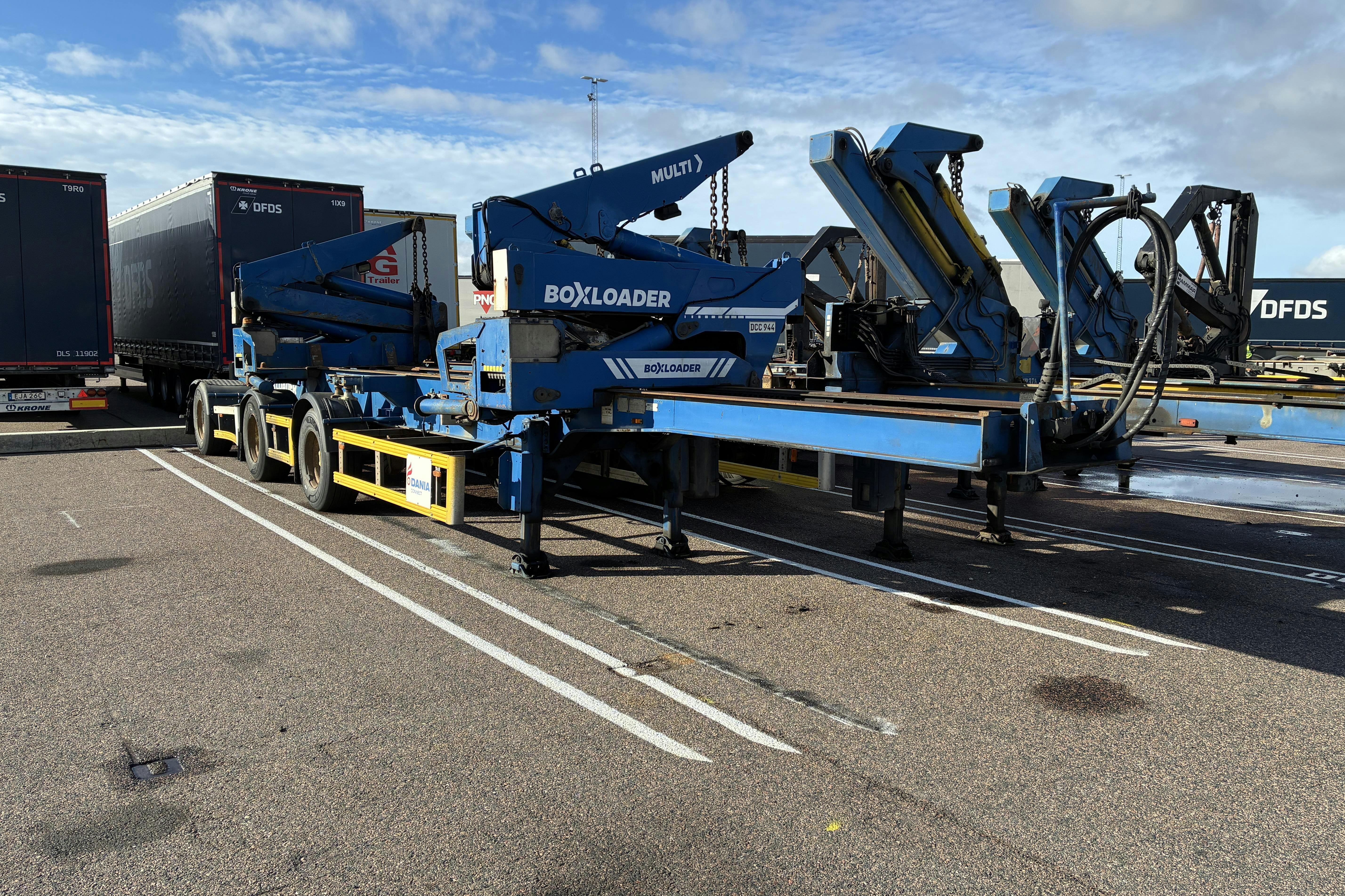 Presentationsfoto 2 av 42: ASCA S322/D1/B - 0 km - Dark Blue - 2008