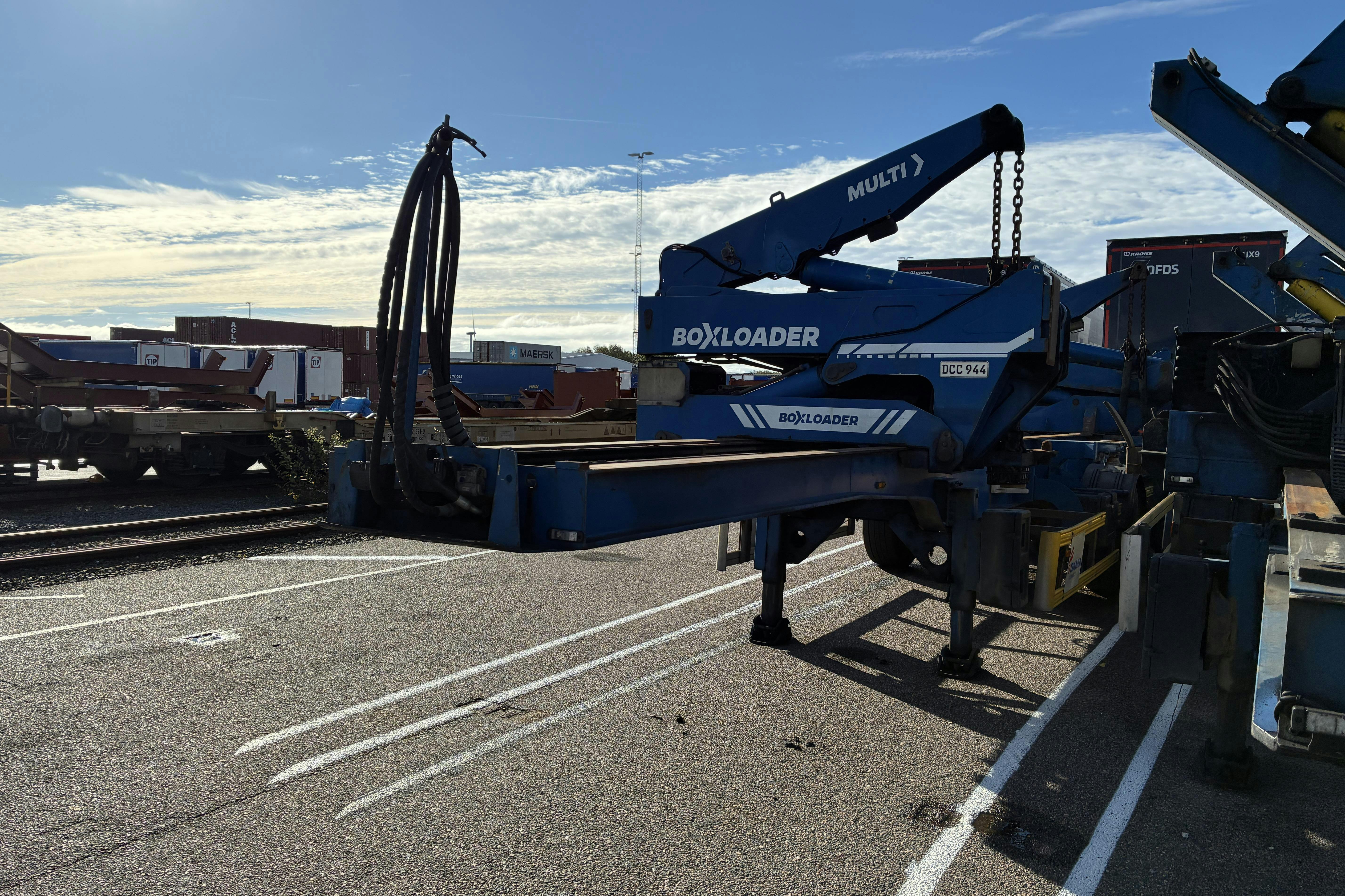 Presentationsfoto 1 av 42: ASCA S322/D1/B - 0 km - Dark Blue - 2008