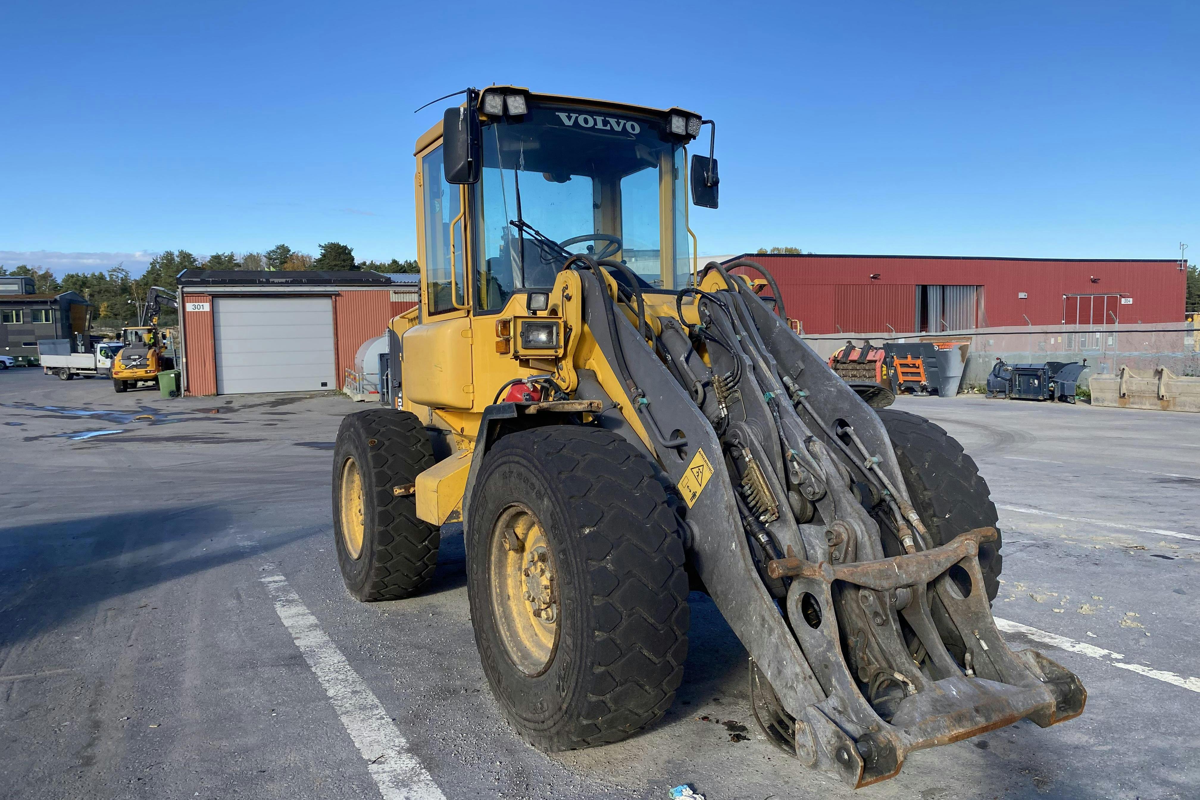 Presentationsfoto 1 av 44: Volvo L50 E - 0 km - 2005