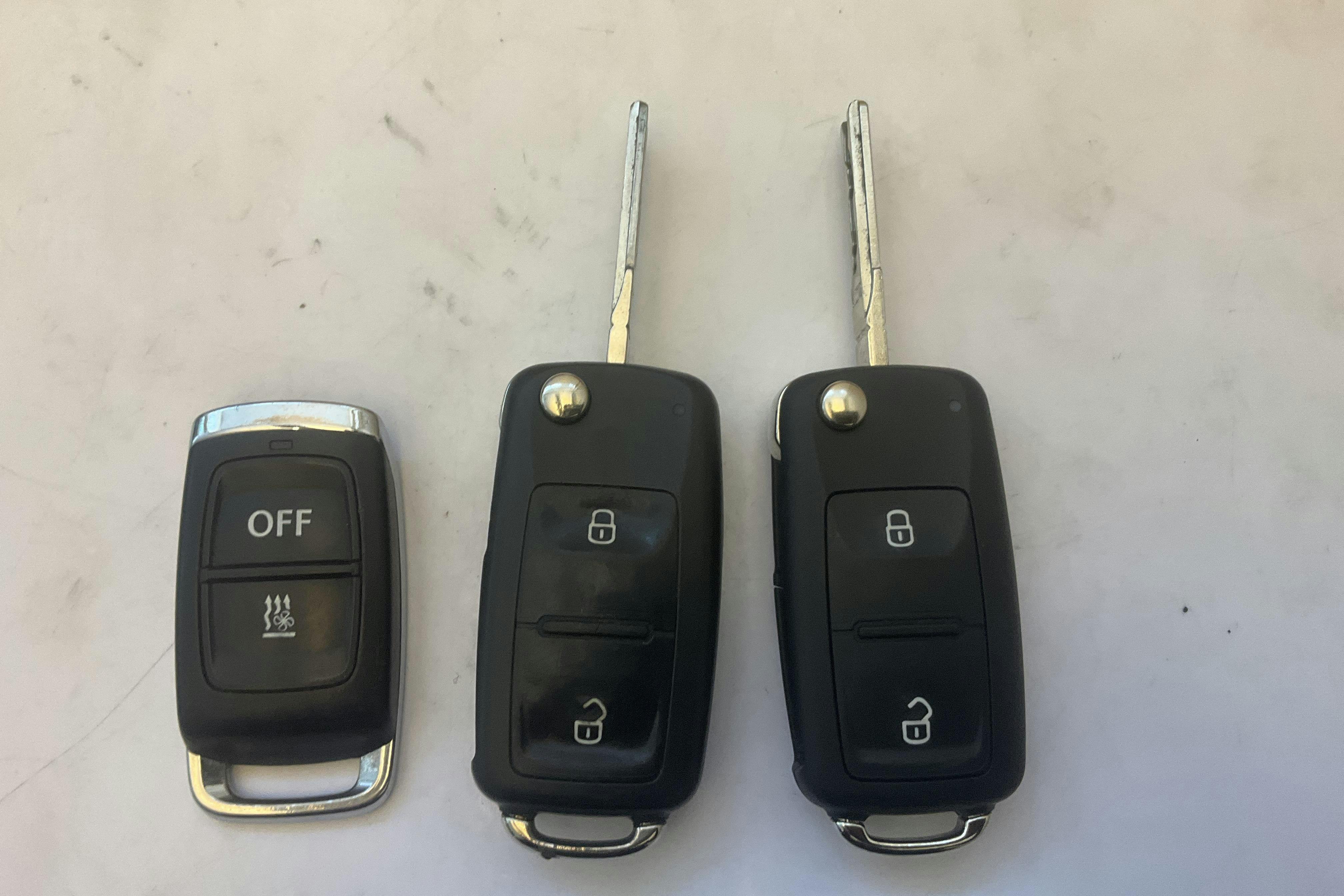 Esitlusfoto 12 aadressil 12: VW Transporter T6 2.0 TDI BMT Skåp (150hk) - 179 610 km - Automaatne - hõbe - 2017