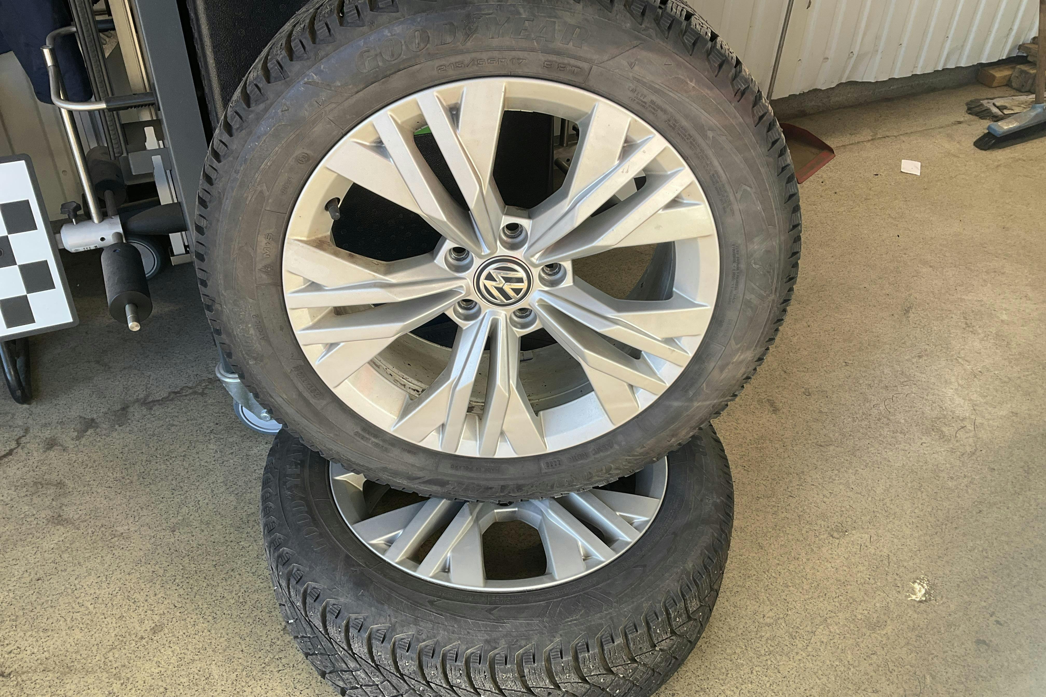 Presentationsfoto 14 av 14: VW Passat Alltrack 2.0 TDI 4MOTION (190hk) - 15 657 mil - Automat - vit - 2017