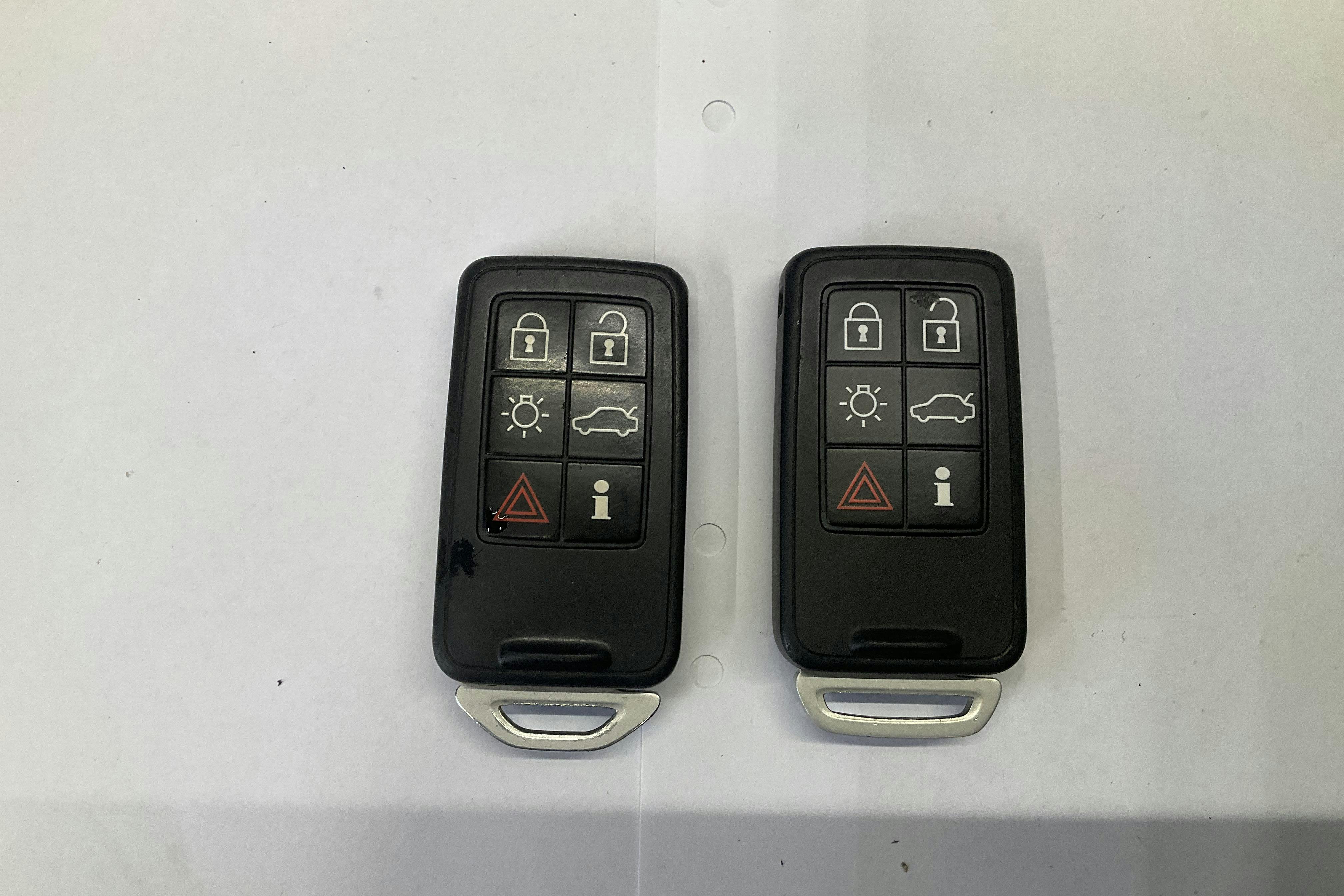 Presentationsfoto 15 av 15: Volvo XC60 D4 AWD (190hk) - 17 176 mil - Automat - svart - 2017