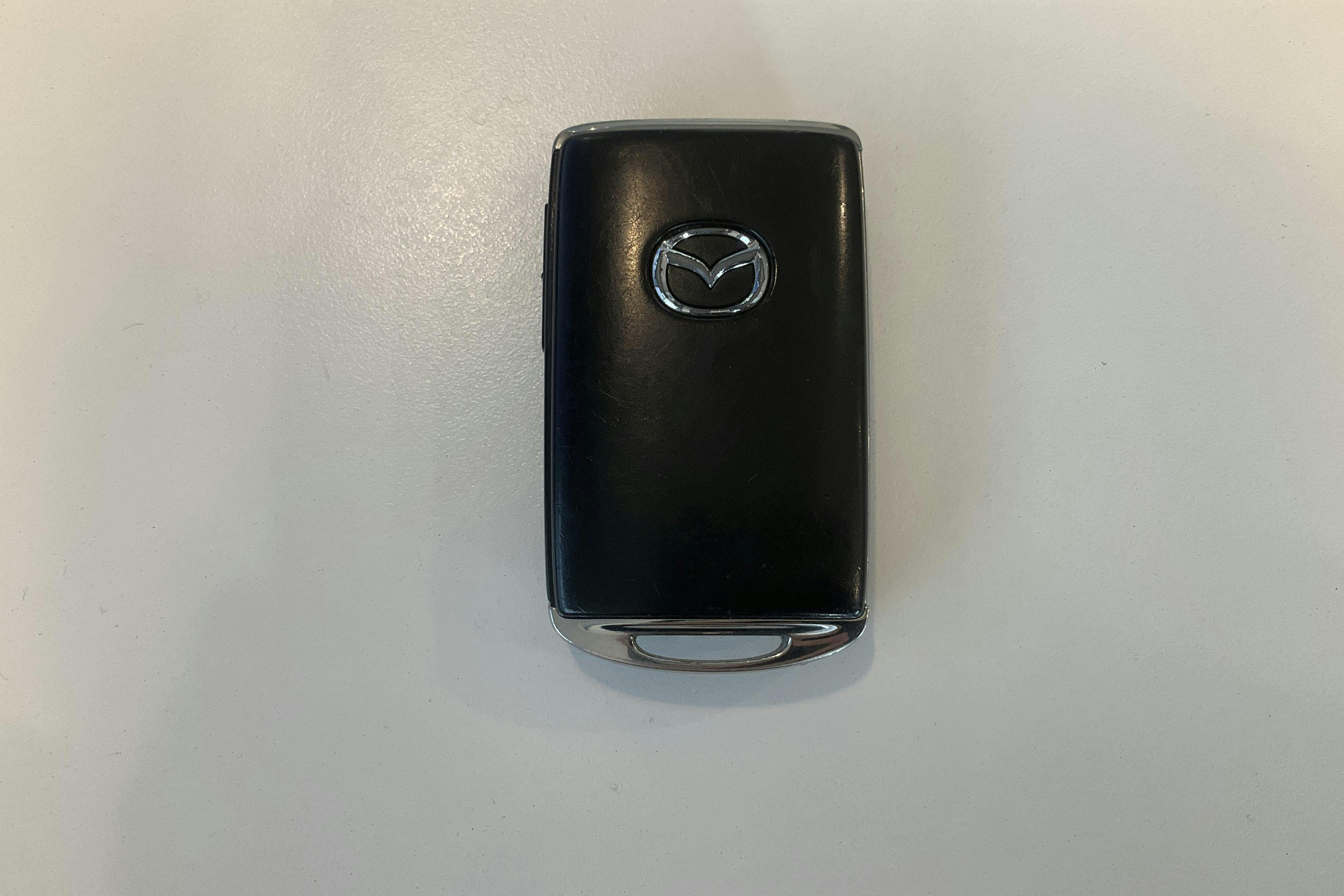 Presentationsfoto 17 av 17: Mazda 3 2.0 5dr (122hk) - 11 169 mil - Automat - vit - 2019