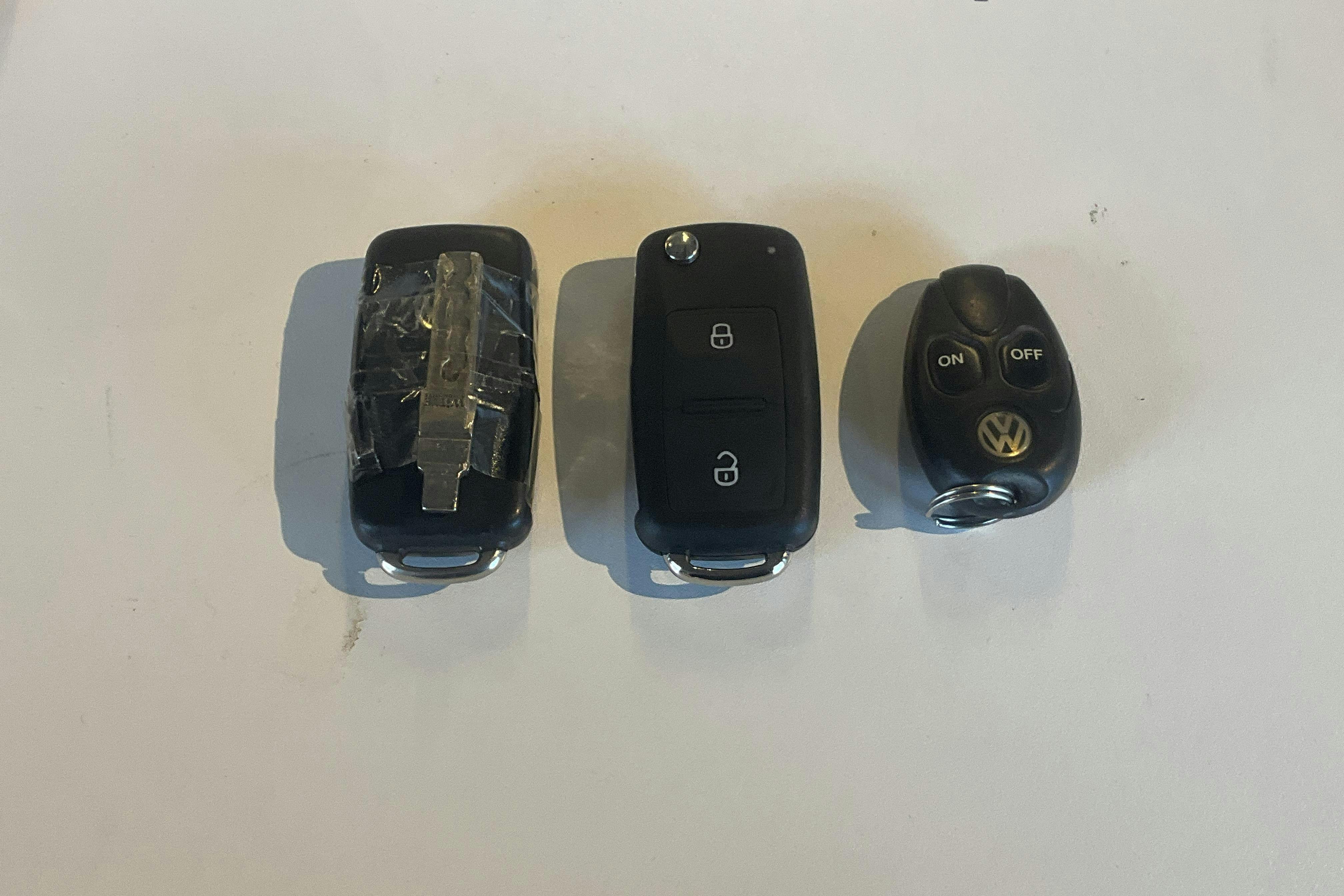 Presentationsfoto 16 av 16: VW Transporter T5 2.0 TDI Pickup (102hk) - 12 745 mil - Manuell - blå - 2015